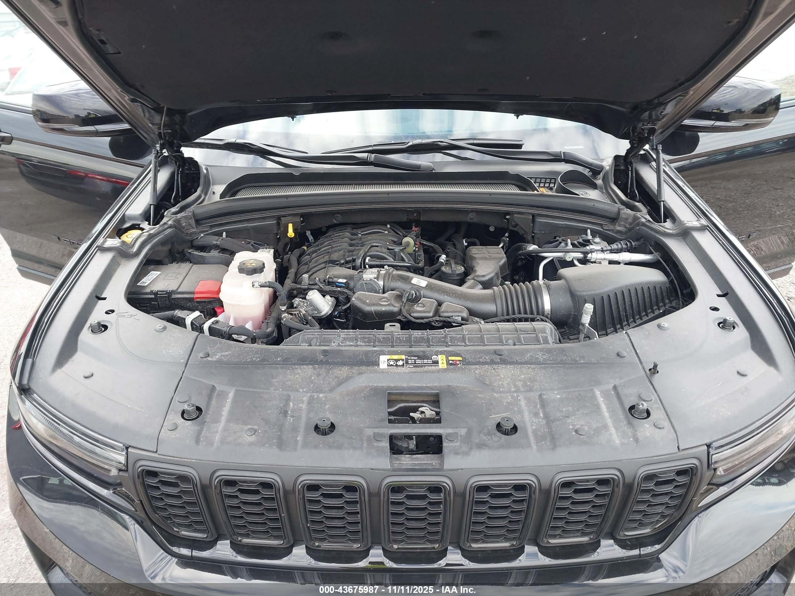 JEEP GRAND image 10