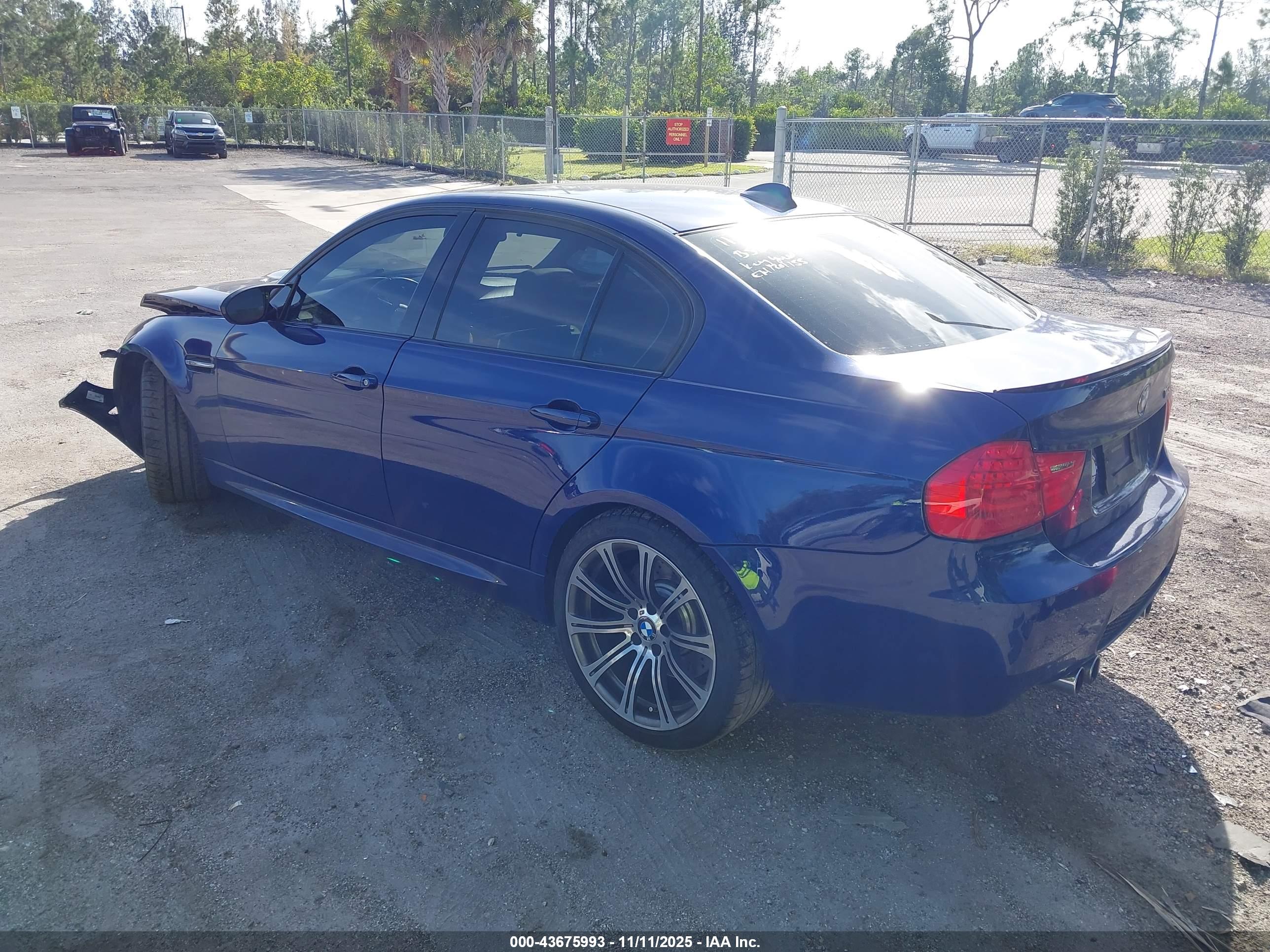BMW M3 image 3