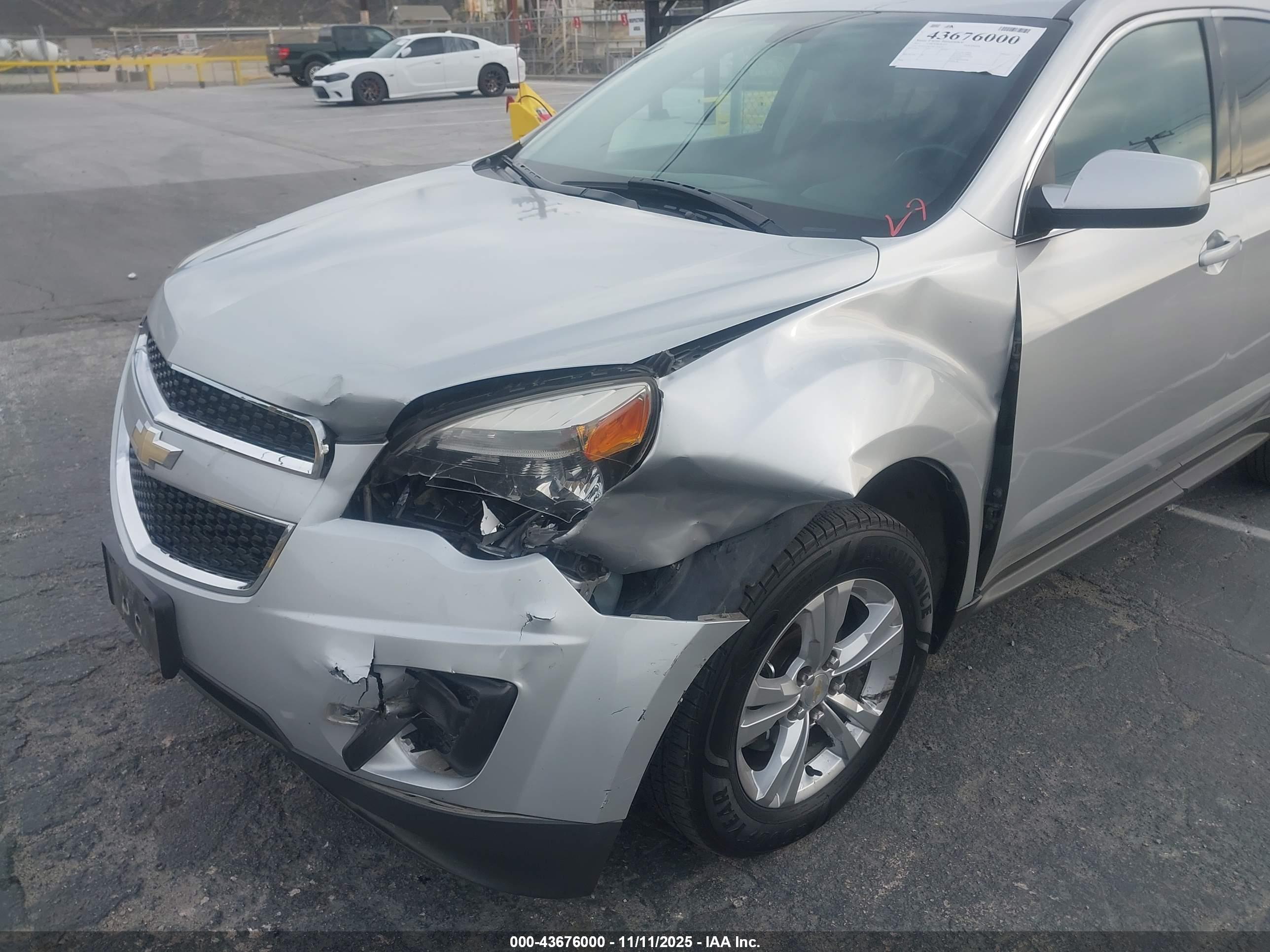 CHEVROLET EQUINOX image 6