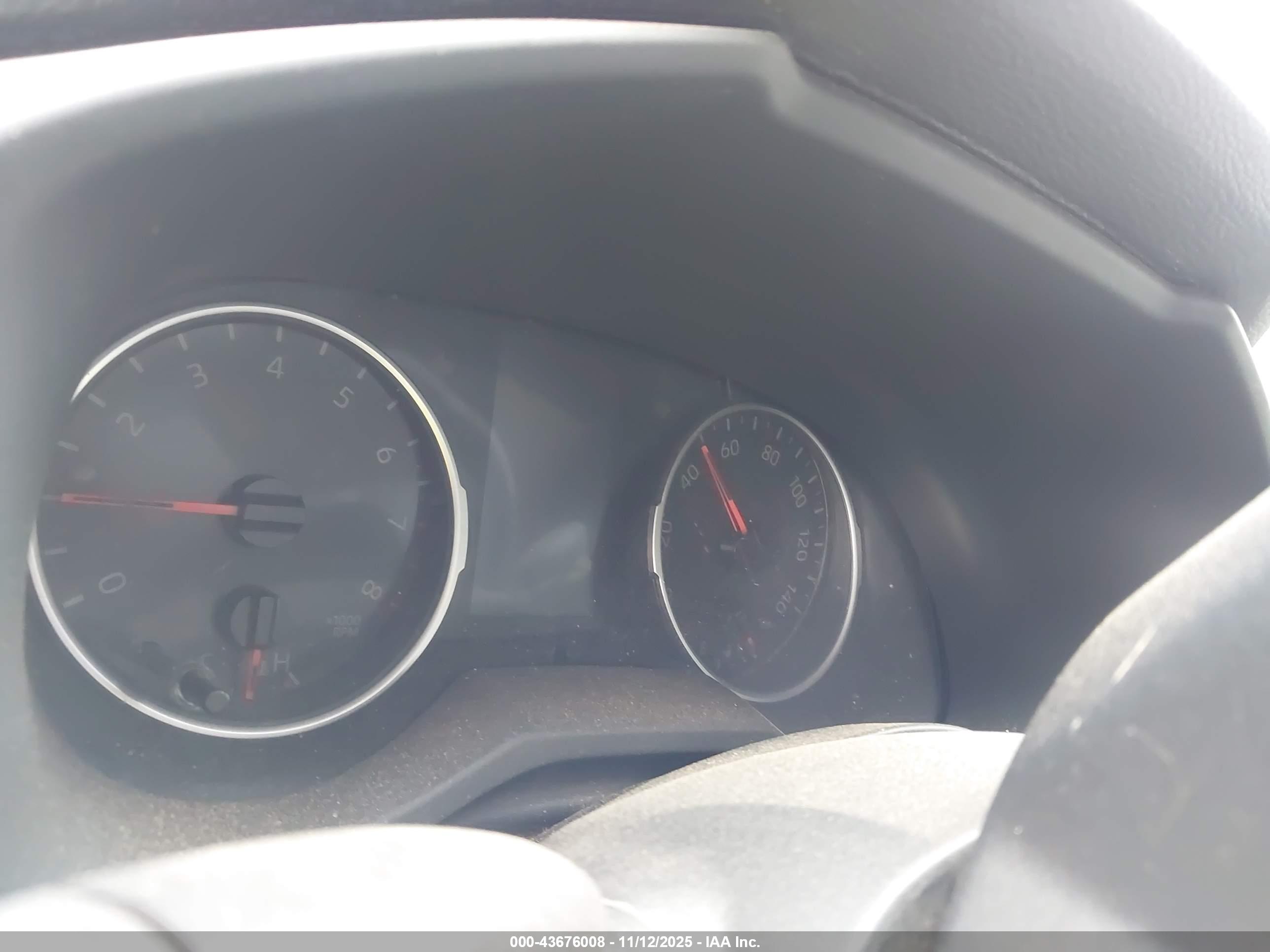 TOYOTA RAV4 image 7