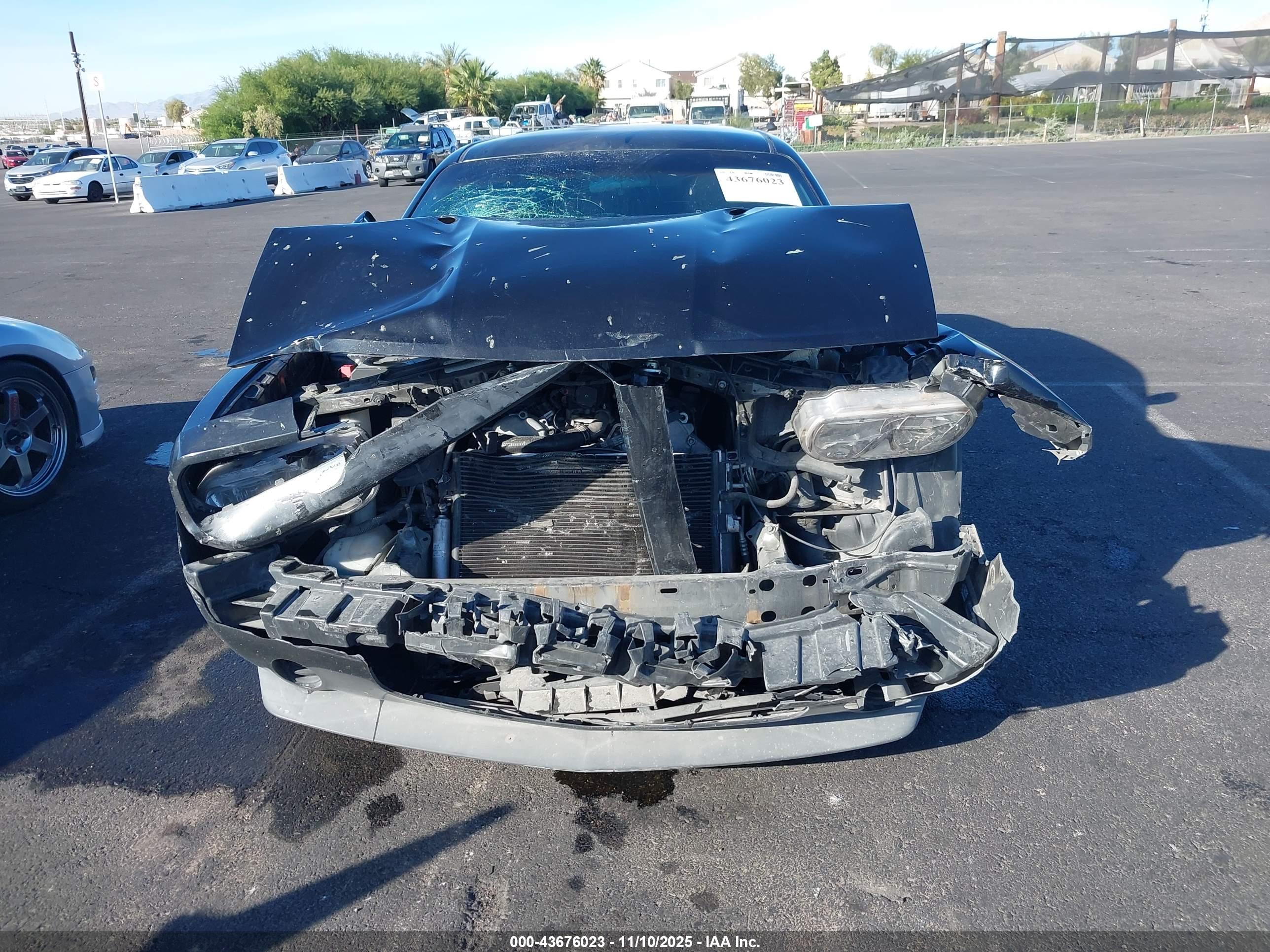 DODGE CHALLENGER image 6