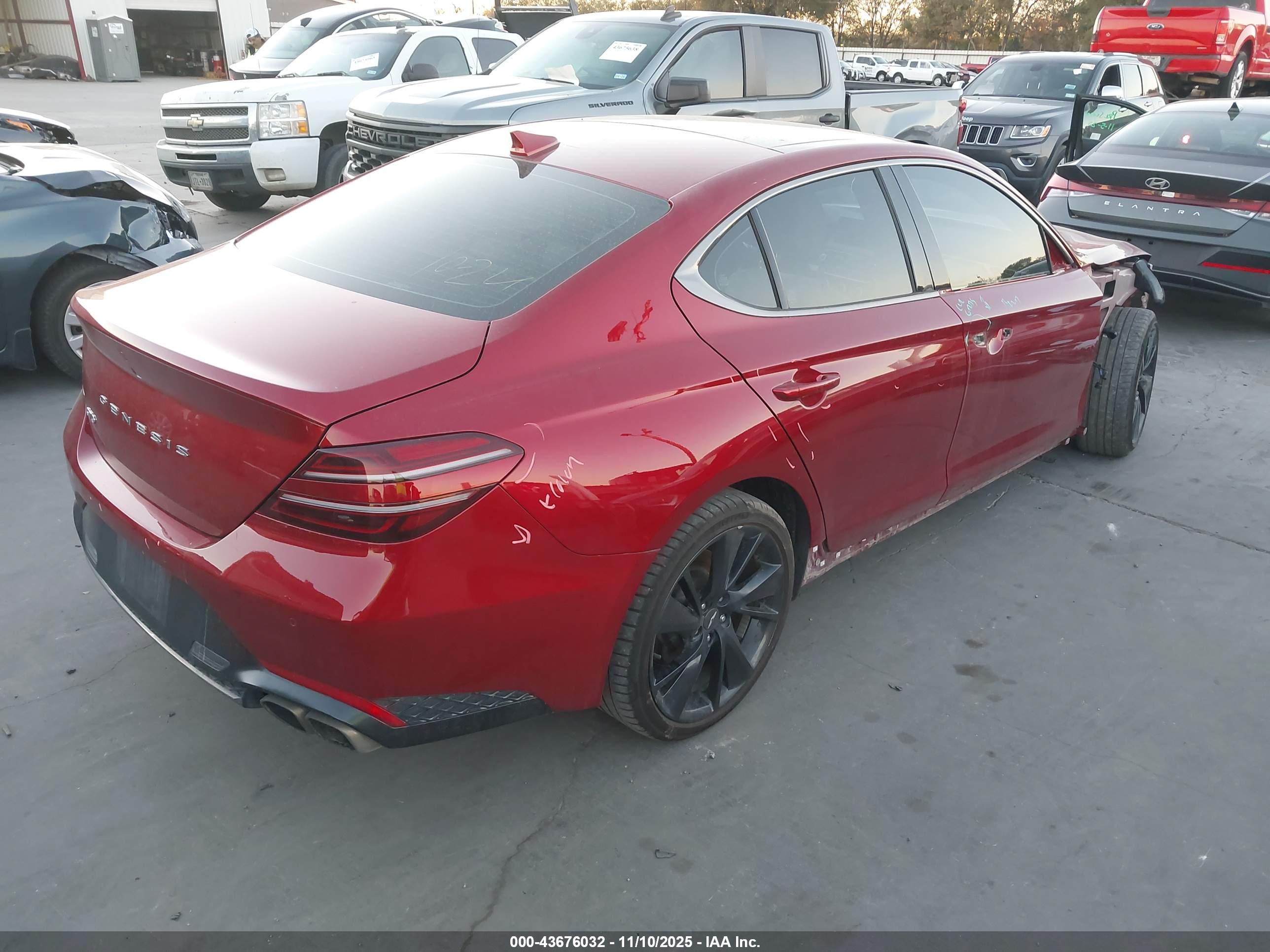 GENESIS G70 image 4