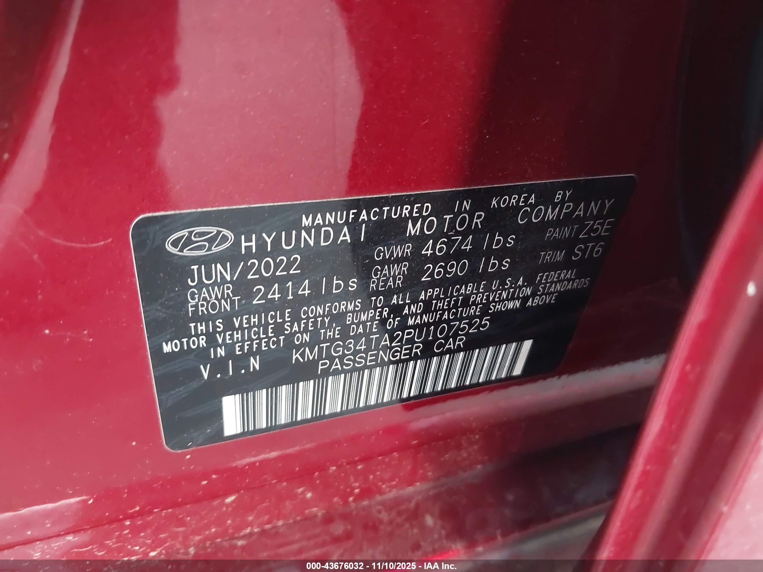 GENESIS G70 image 9