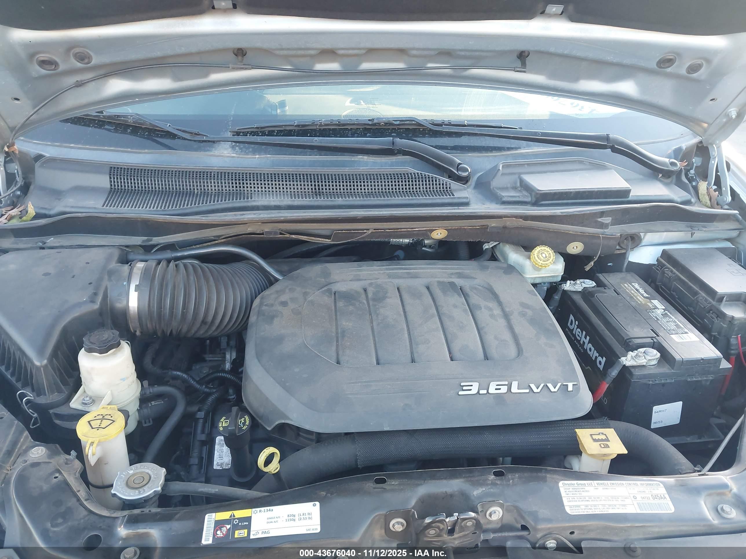 CHRYSLER TOWN image 10