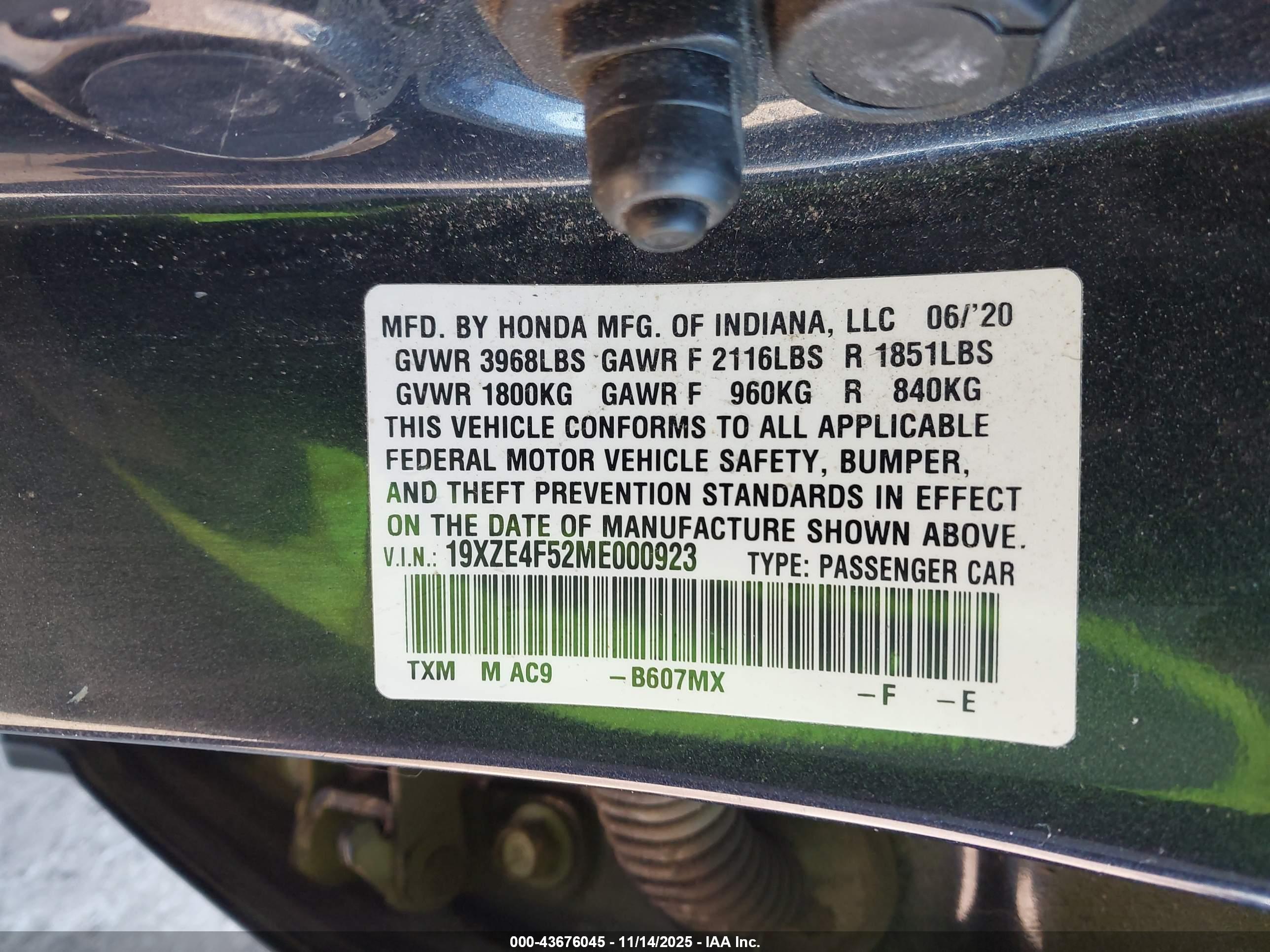 HONDA INSIGHT image 9