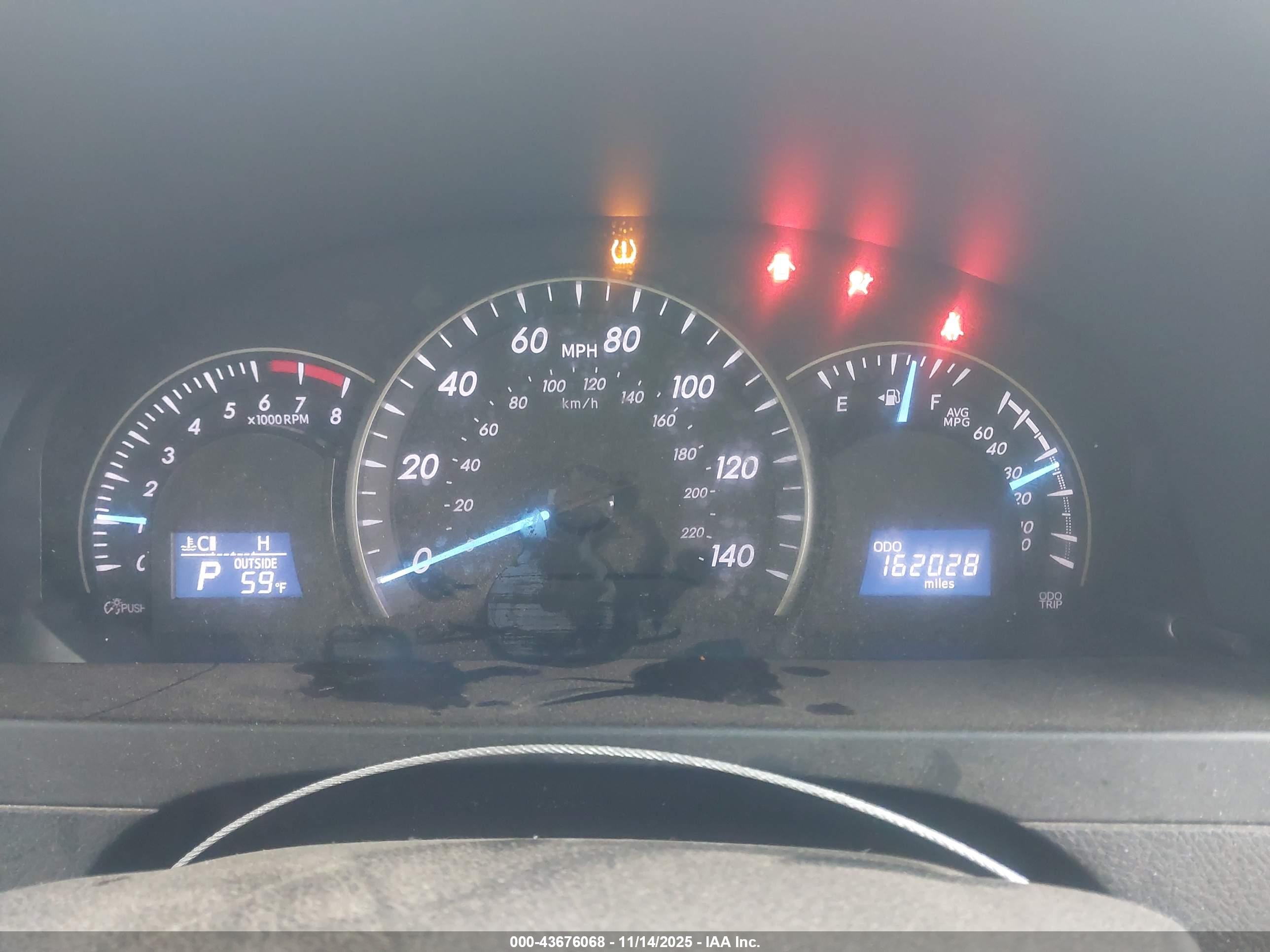 TOYOTA CAMRY image 7