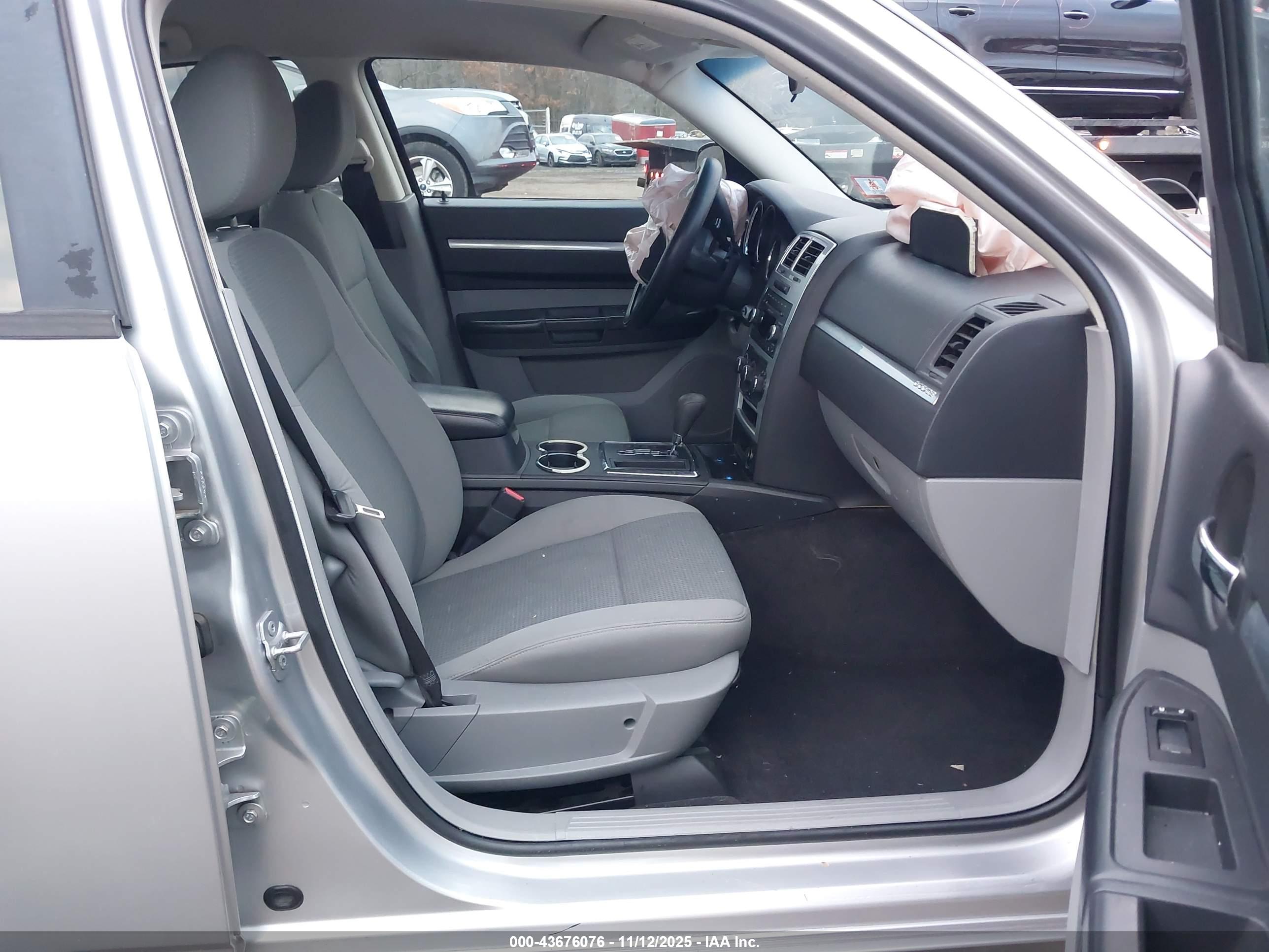 DODGE CHARGER image 5