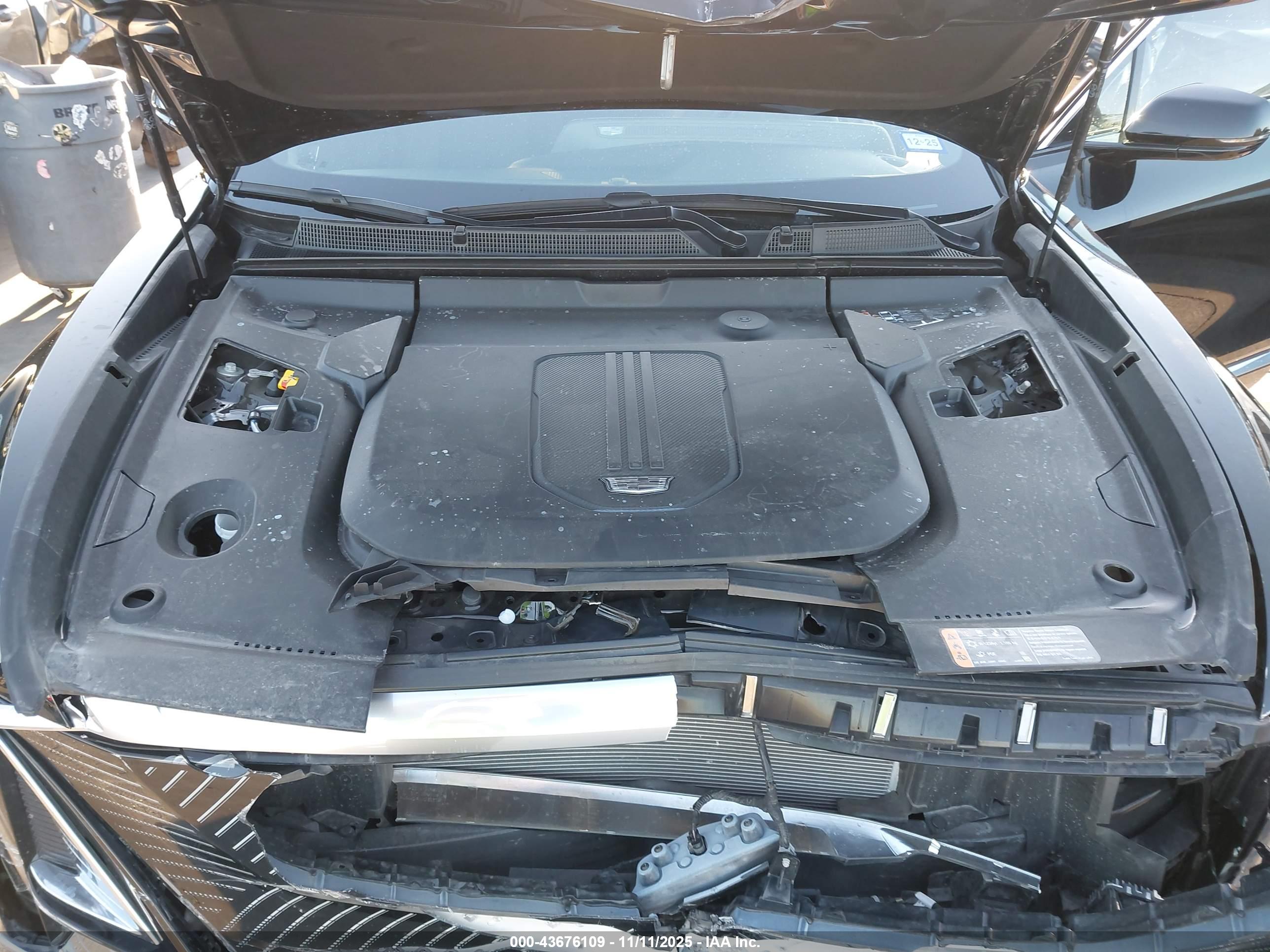 CADILLAC LYRIQ image 10