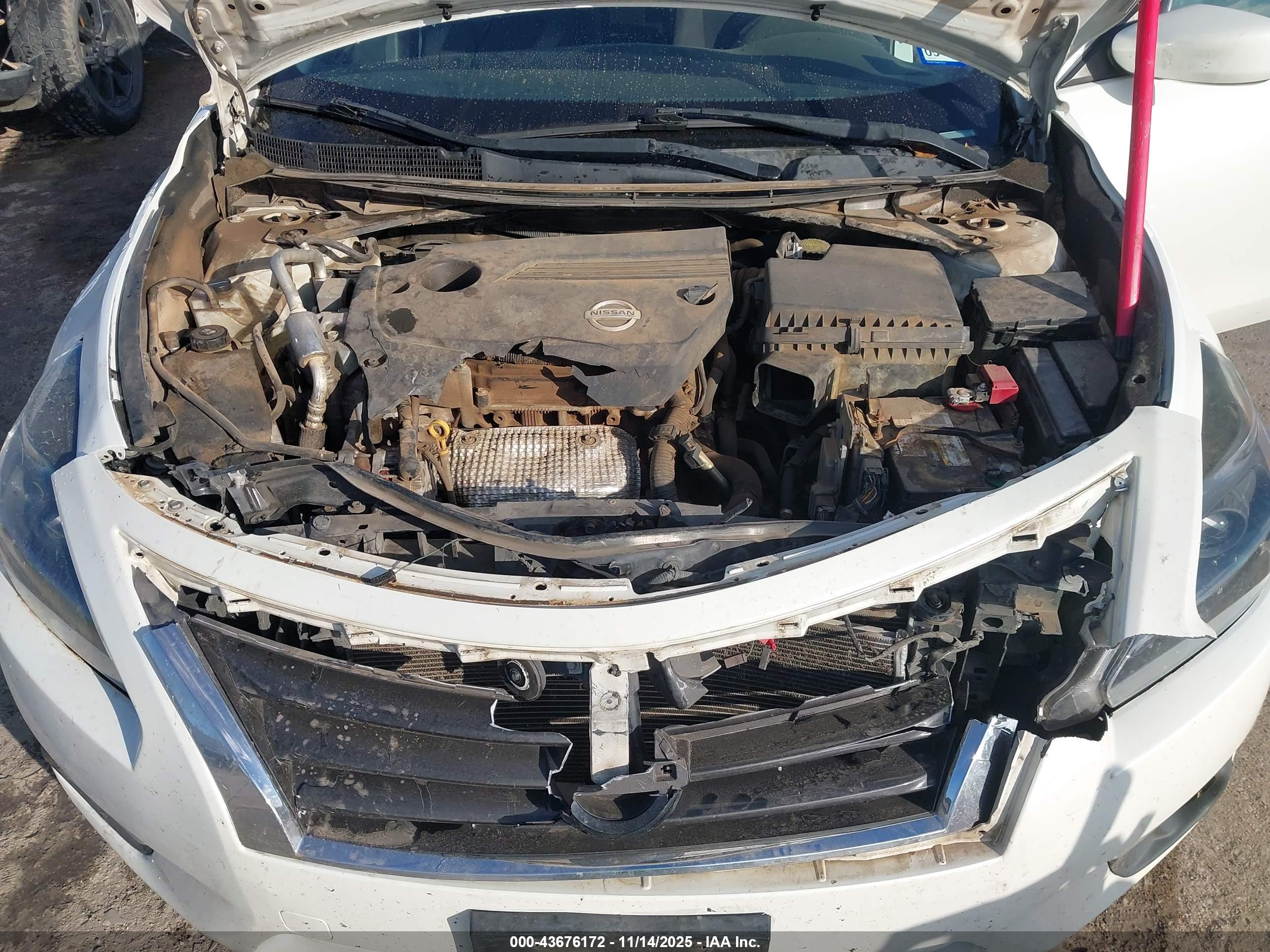 NISSAN ALTIMA image 10