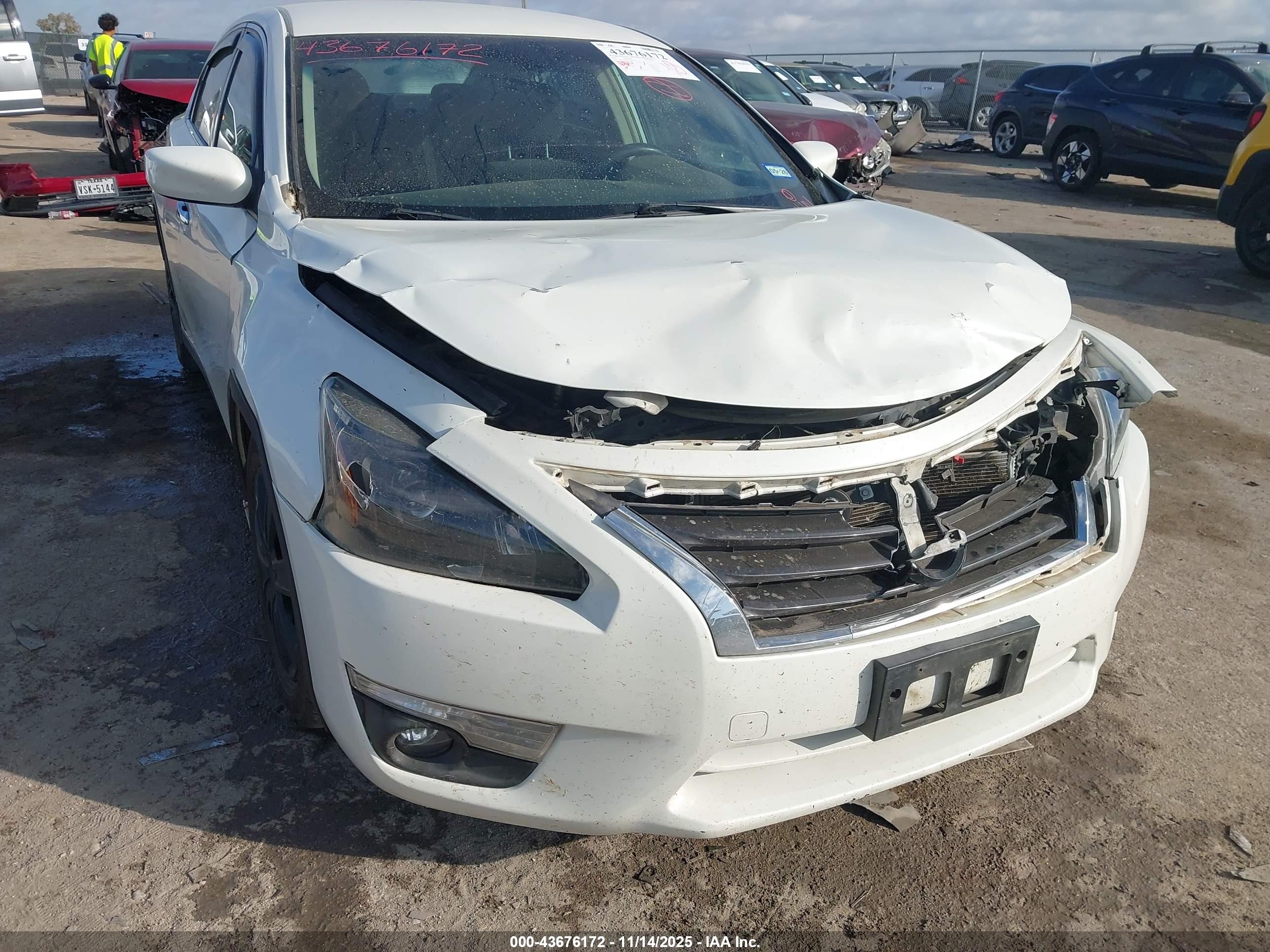NISSAN ALTIMA image 6