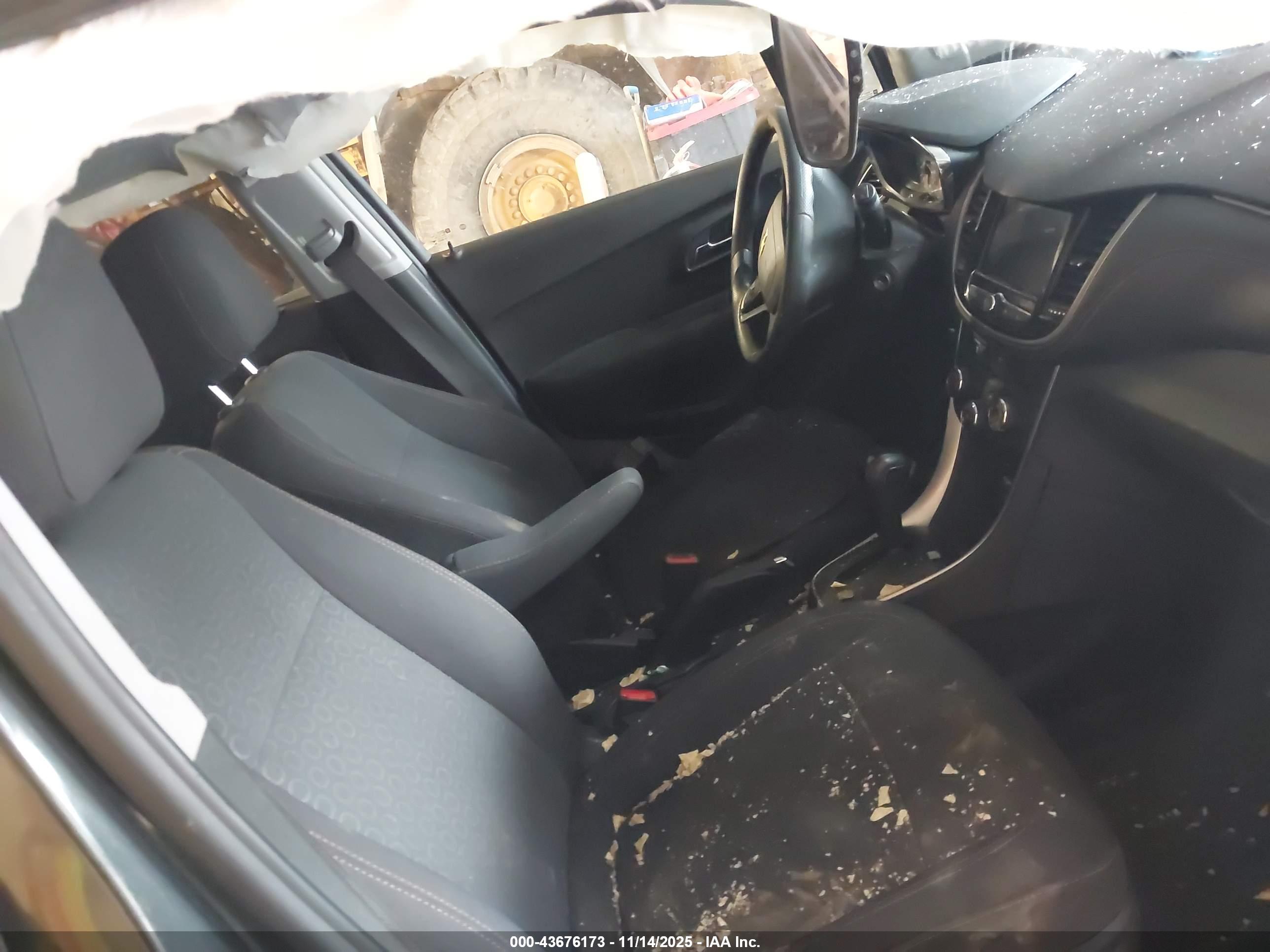 CHEVROLET TRAX image 5