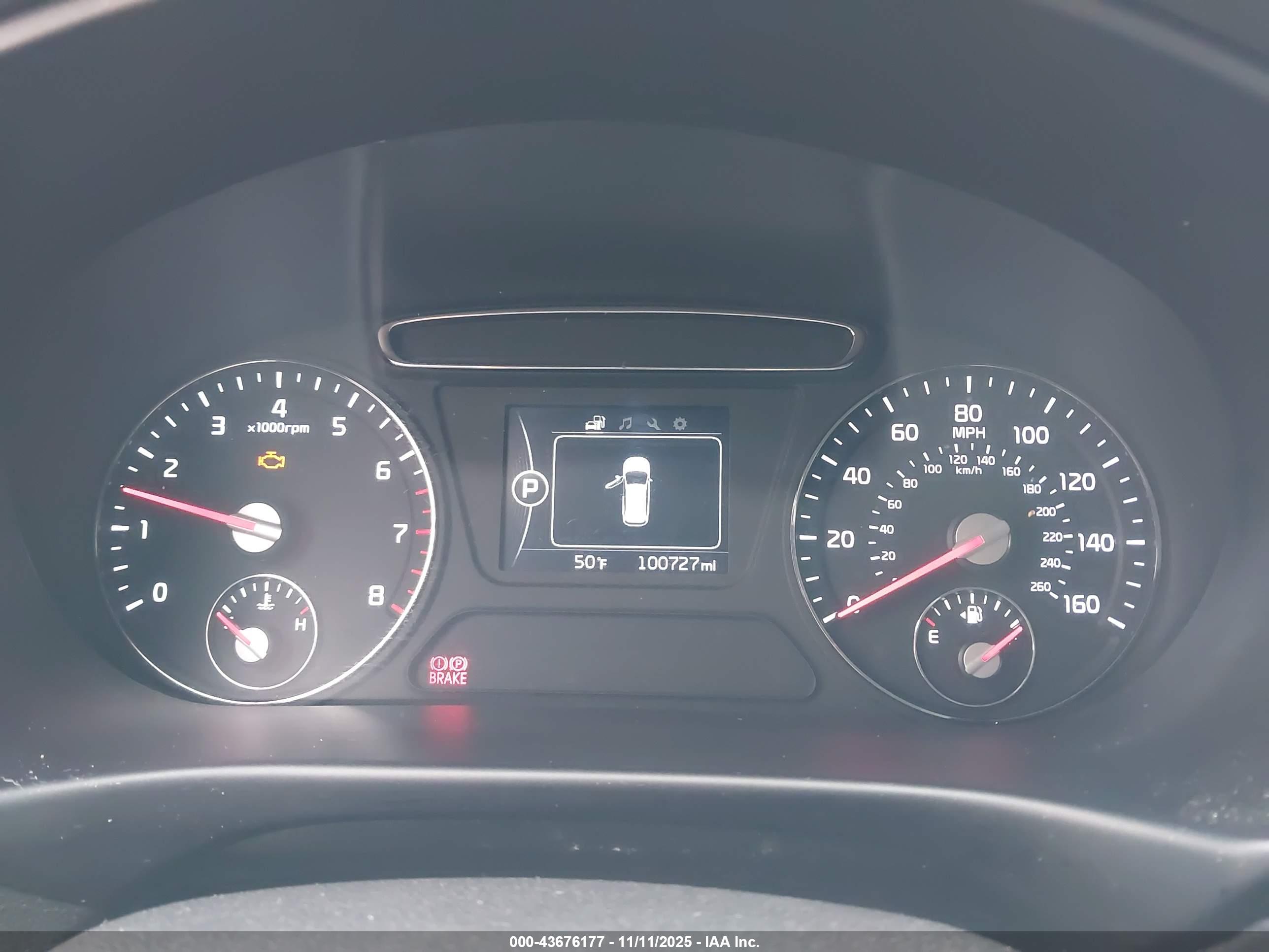 KIA SORENTO image 7