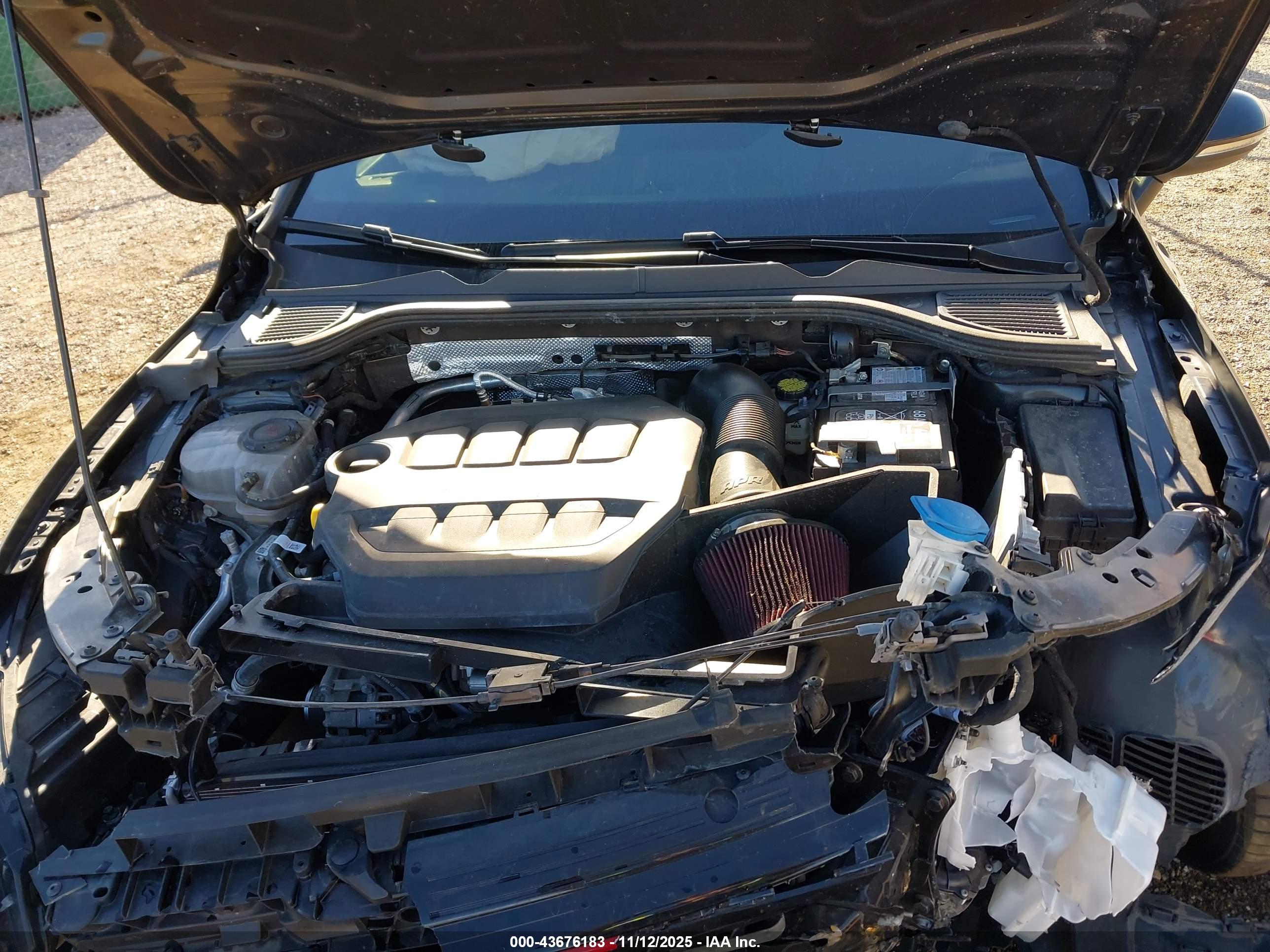VOLKSWAGEN GOLF image 10