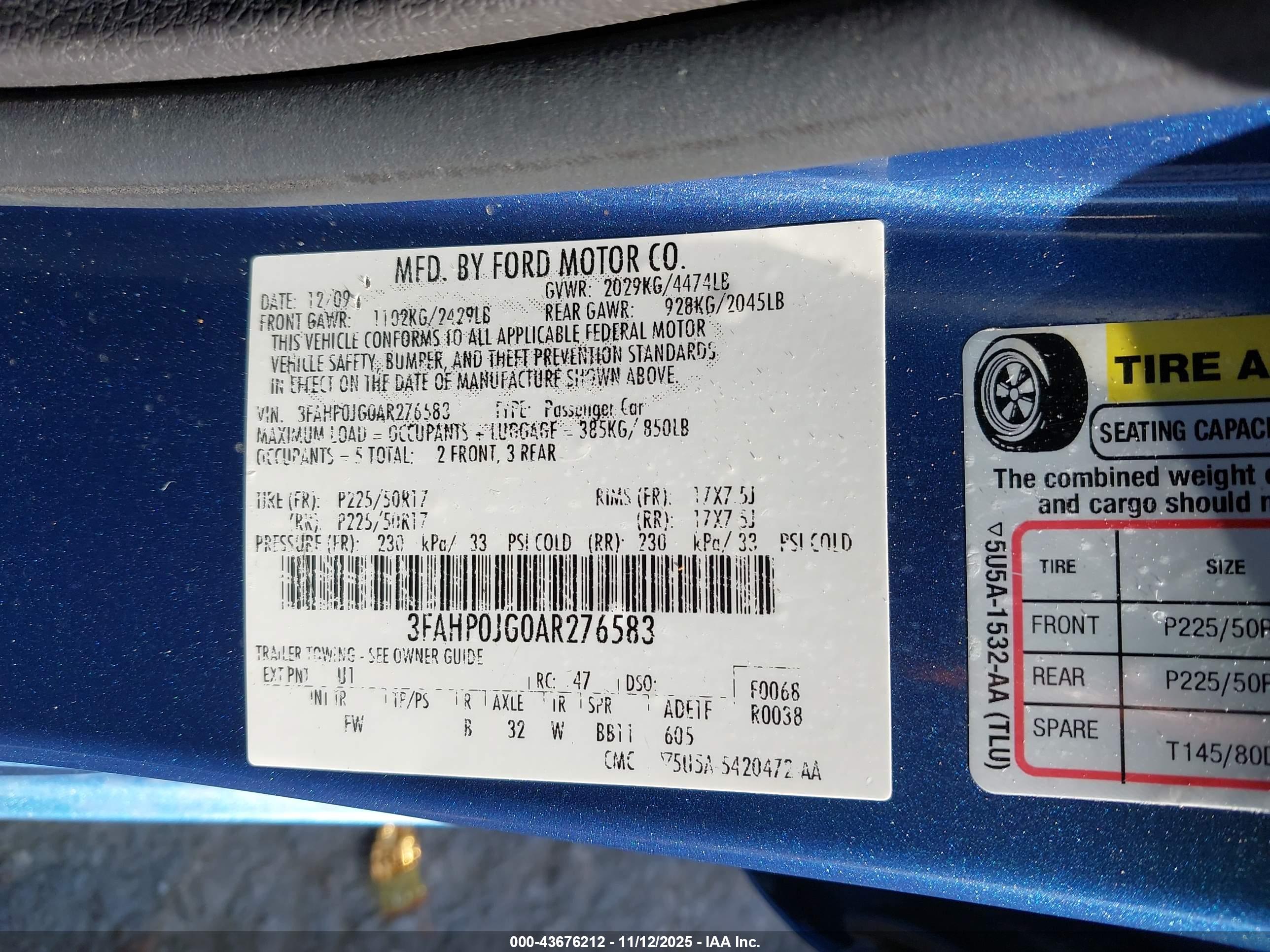 FORD FUSION image 9
