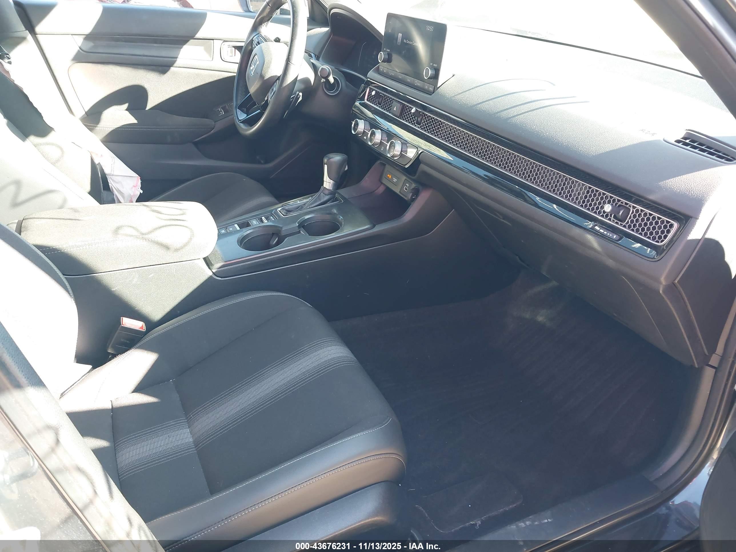 HONDA CIVIC image 5