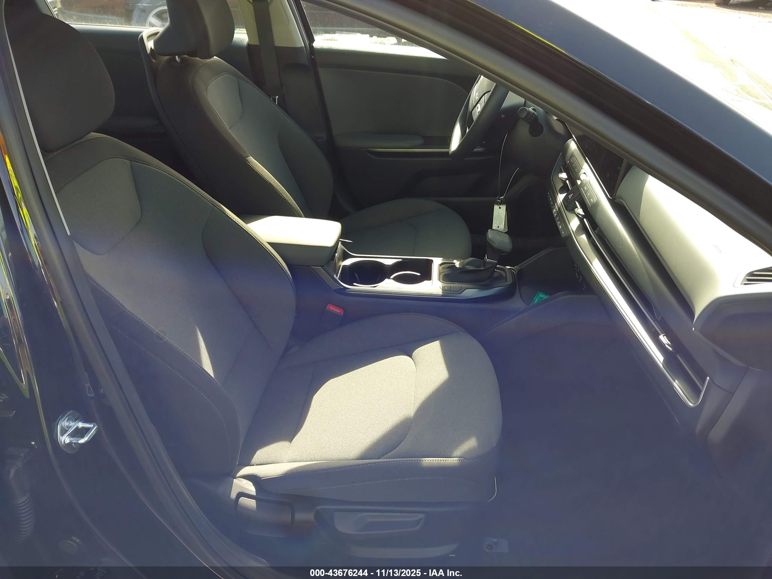 KIA K4 image 5