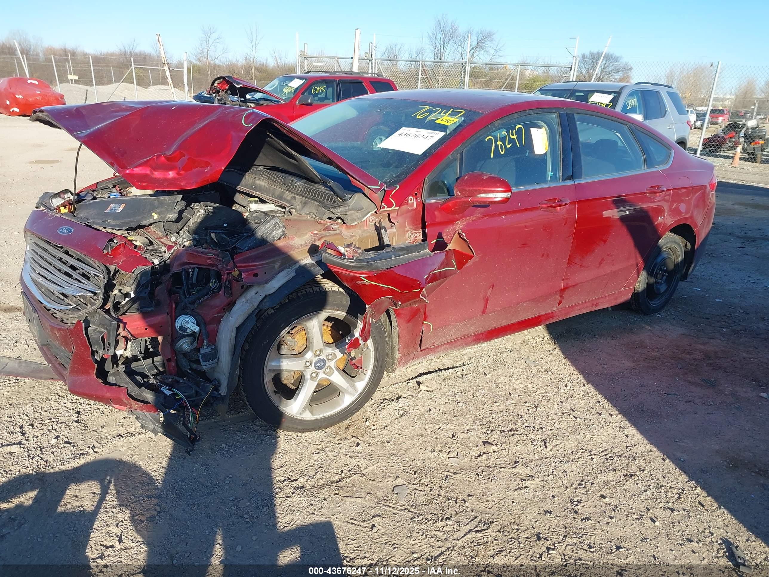 FORD FUSION image 2