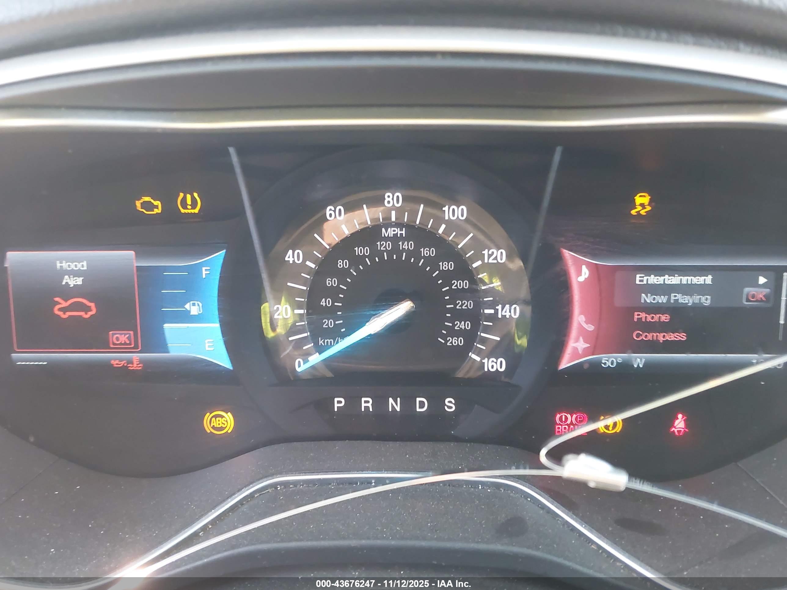 FORD FUSION image 7