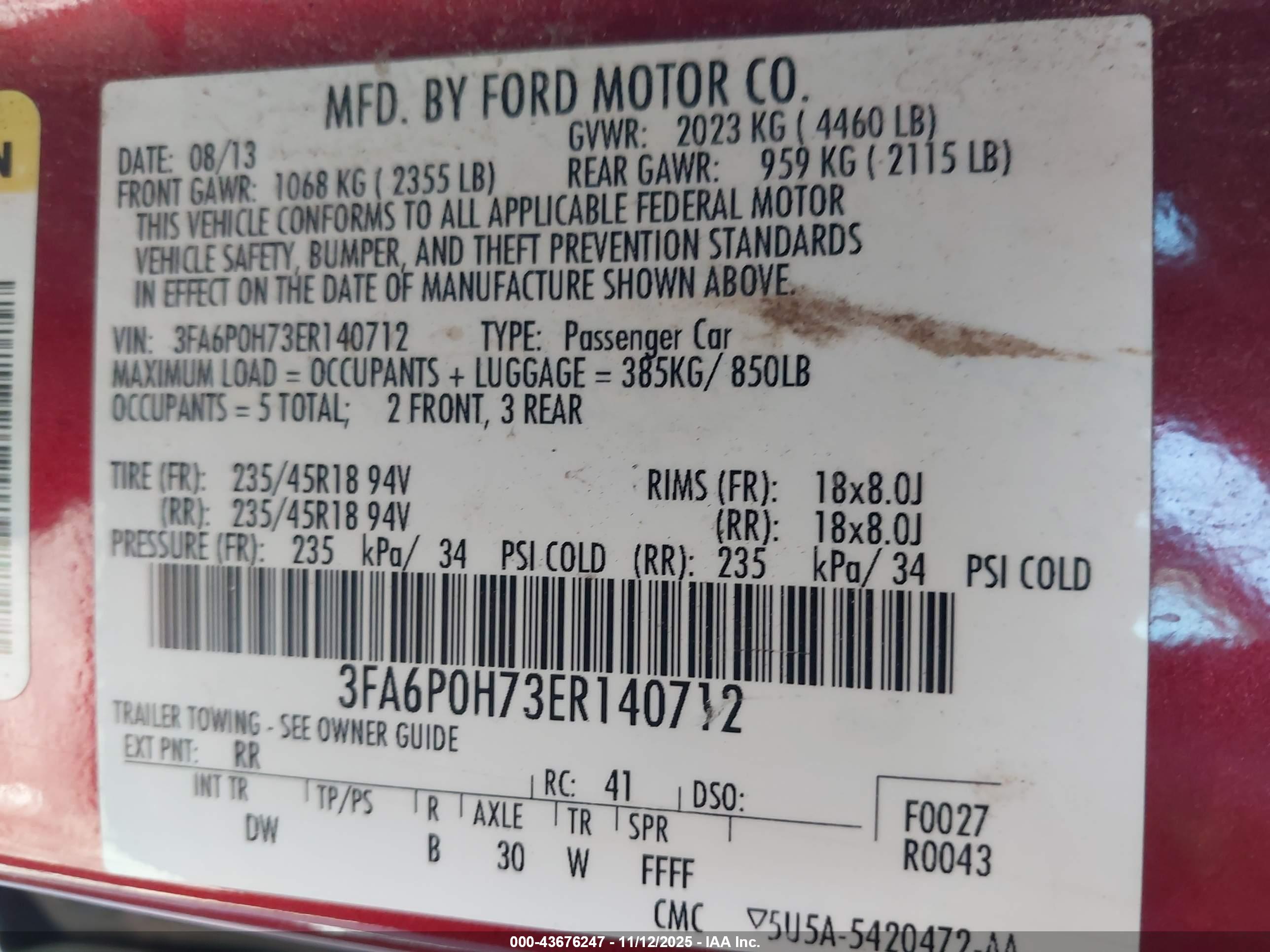 FORD FUSION image 9