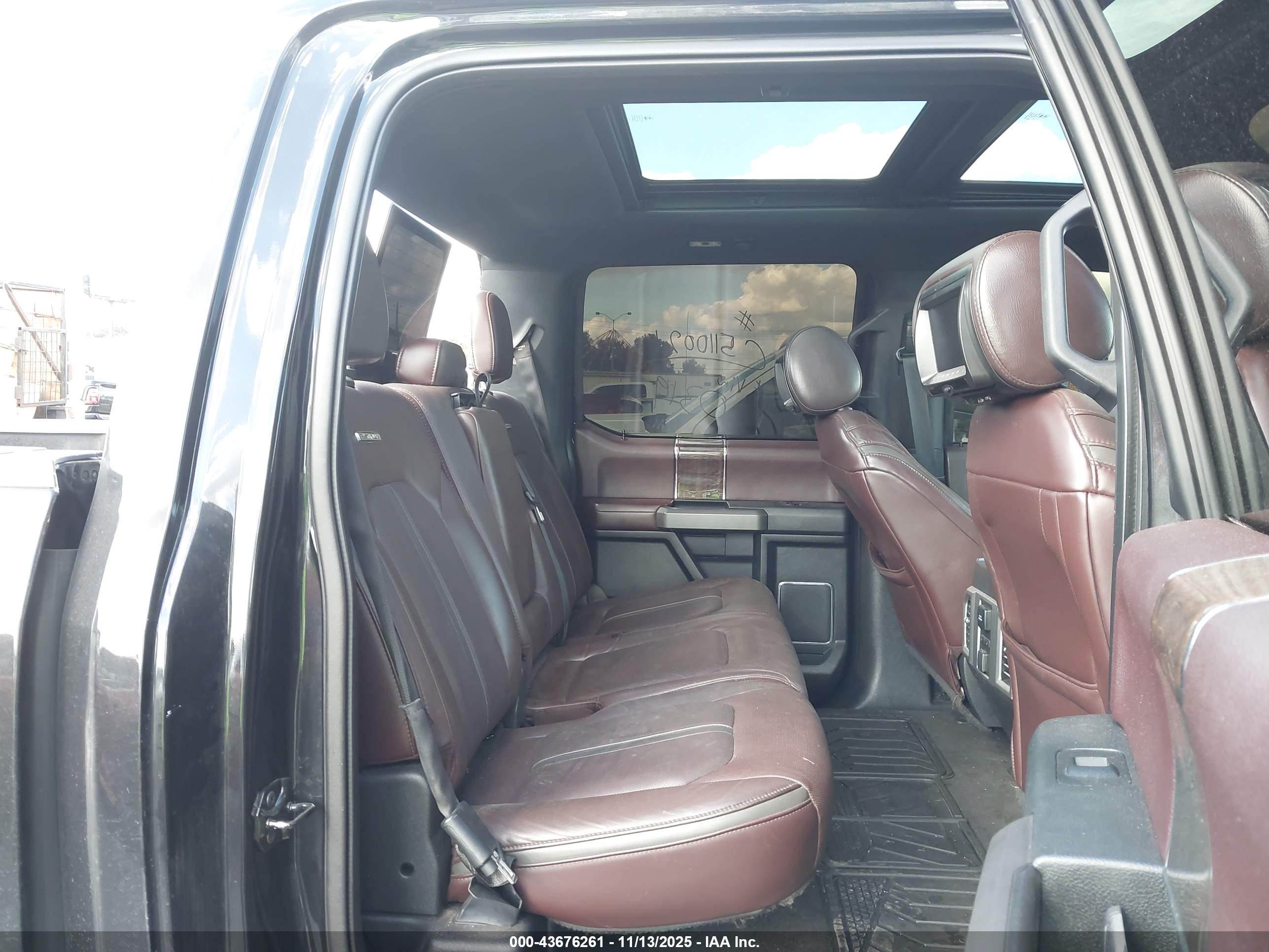 FORD F-150 image 8
