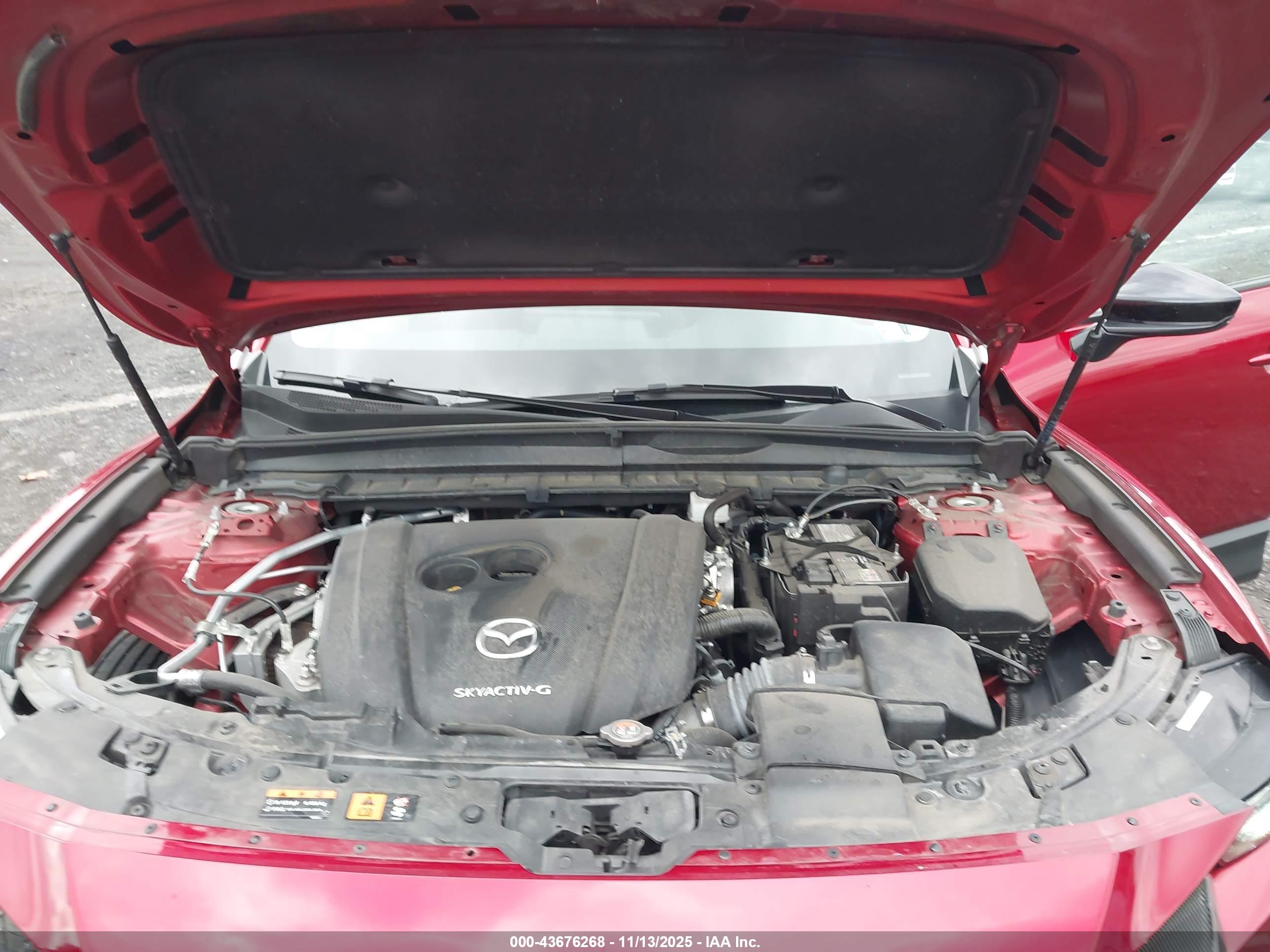 MAZDA CX-50 image 10