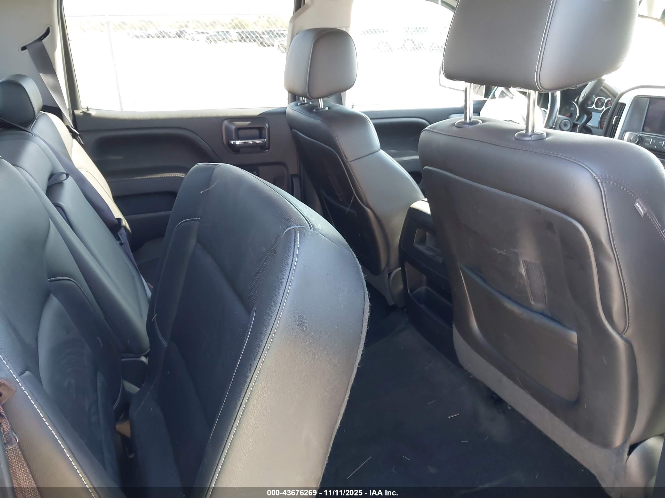 GMC SIERRA image 8