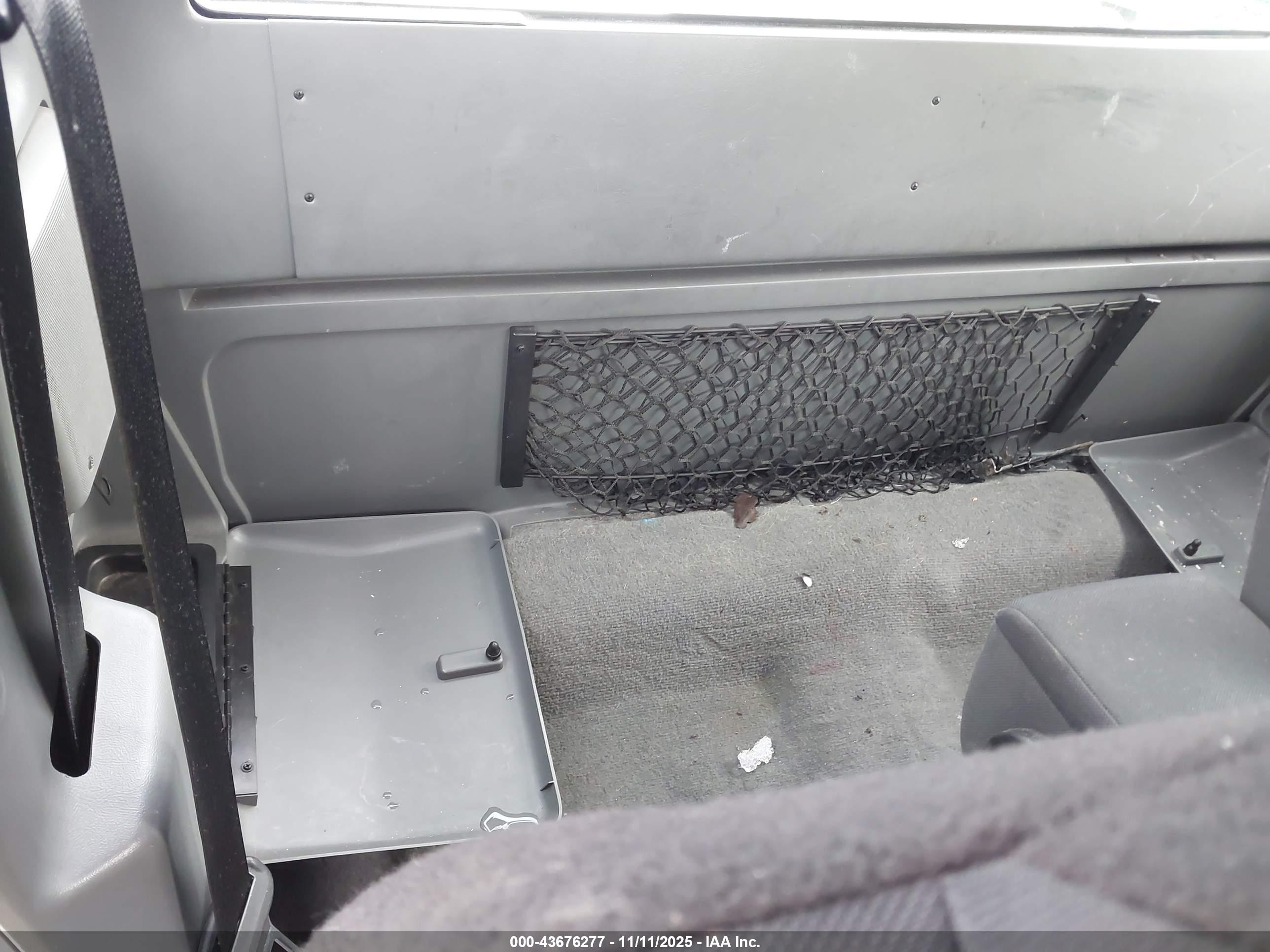 FORD RANGER image 8