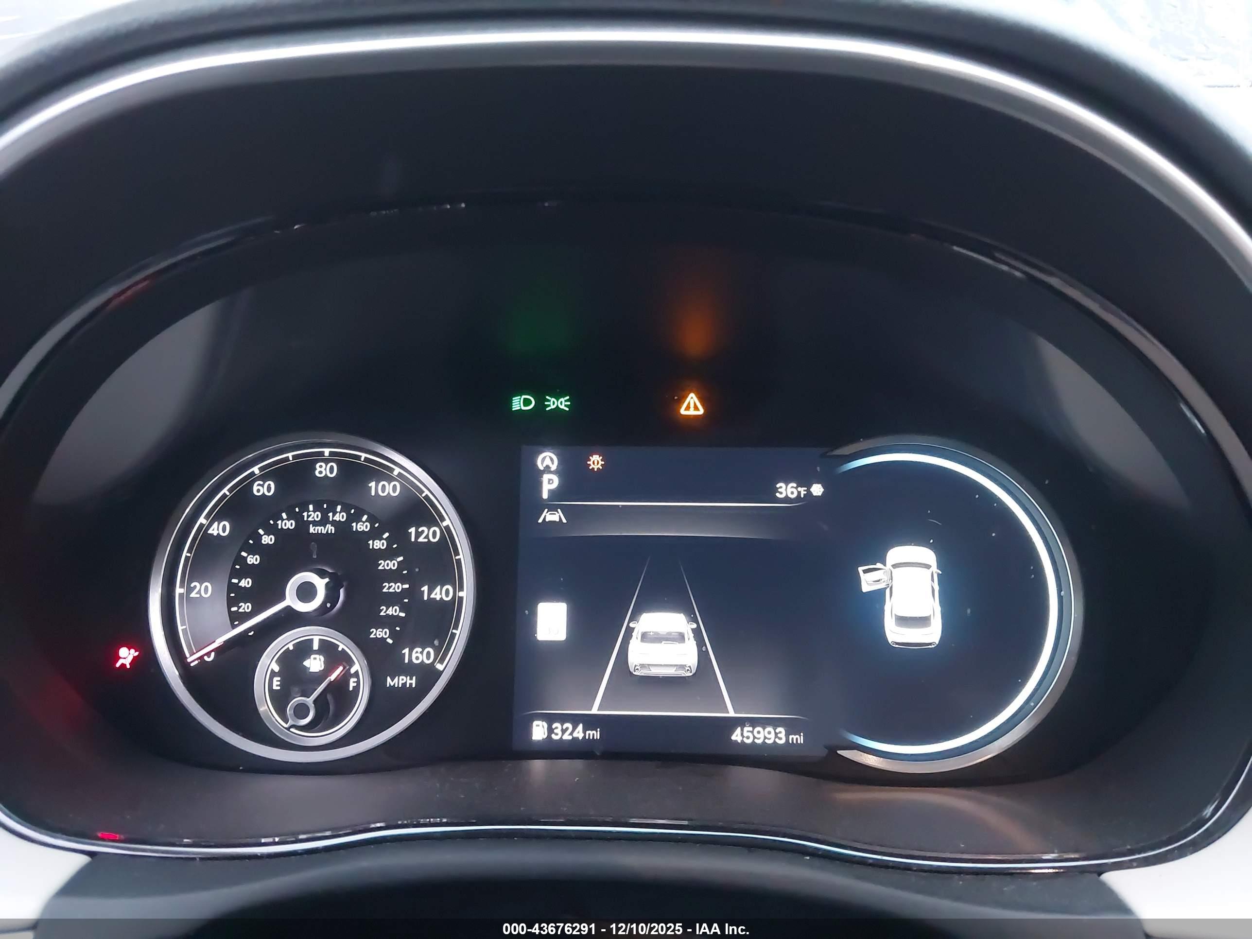 GENESIS GV70 image 7