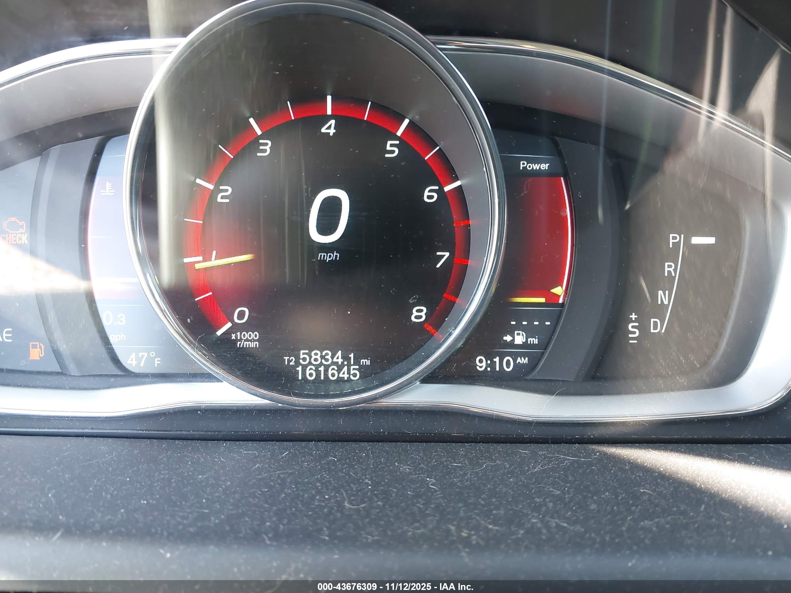 VOLVO S80 image 7