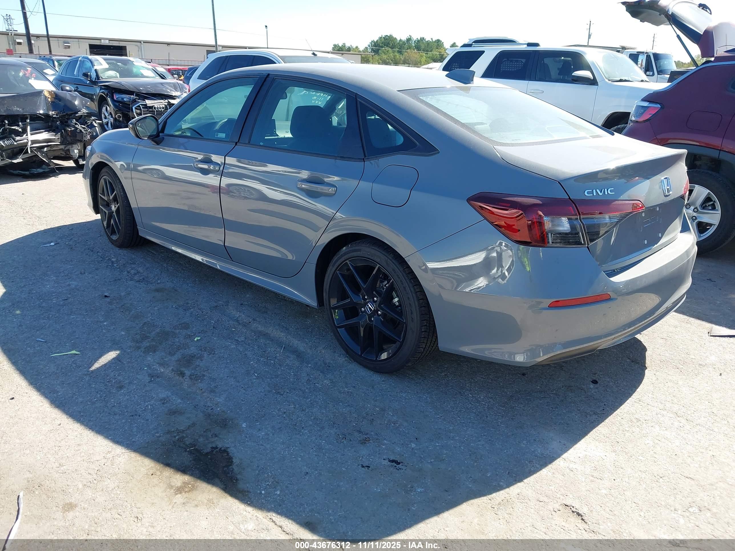 HONDA CIVIC image 3