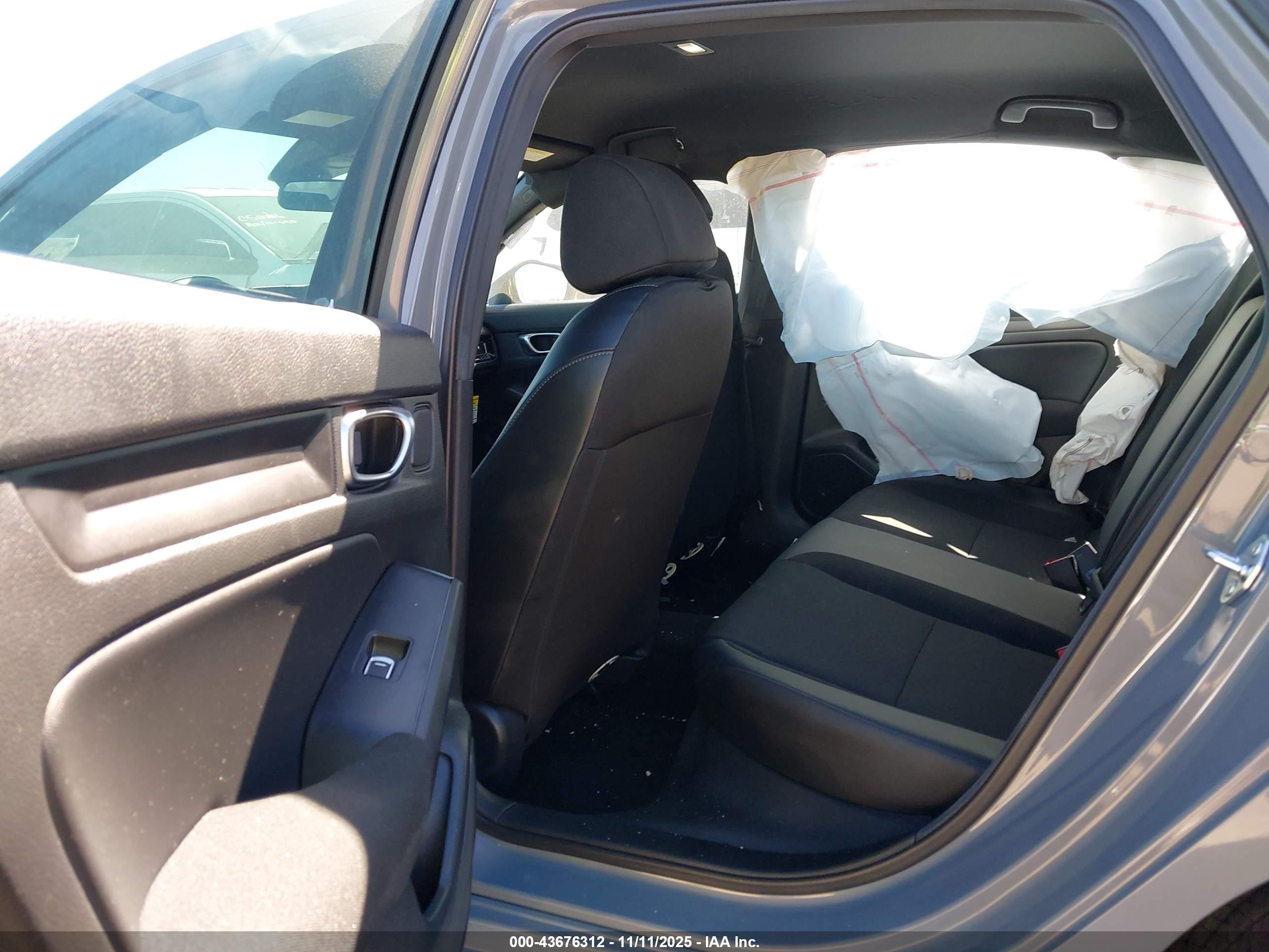 HONDA CIVIC image 8