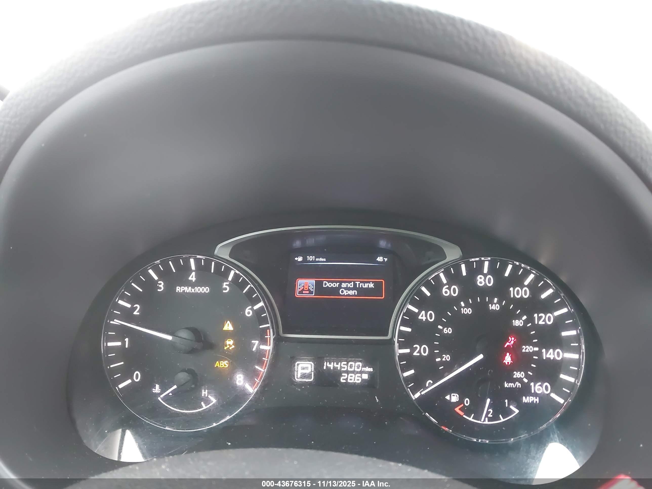 NISSAN ALTIMA image 7