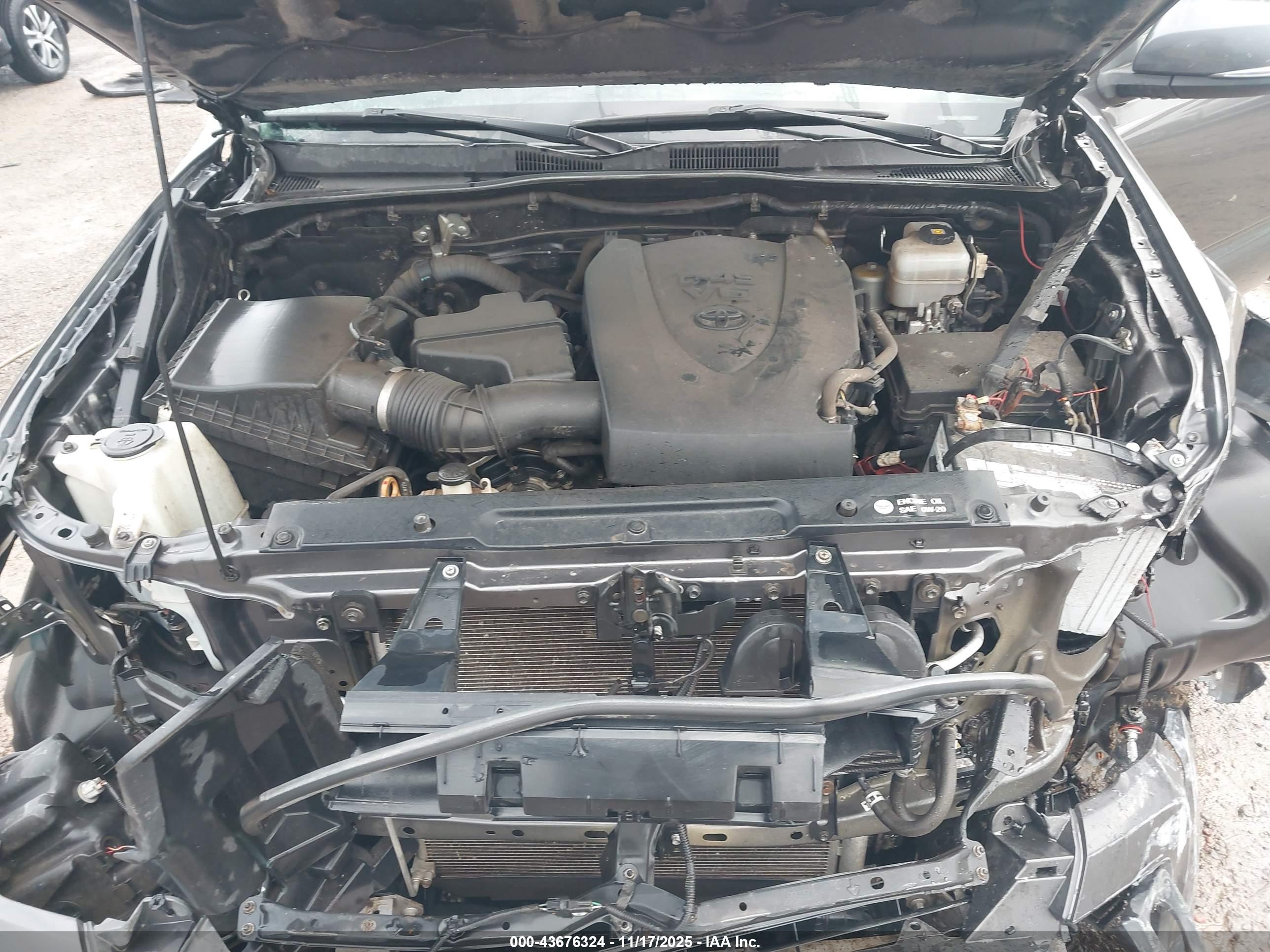 TOYOTA TACOMA image 10