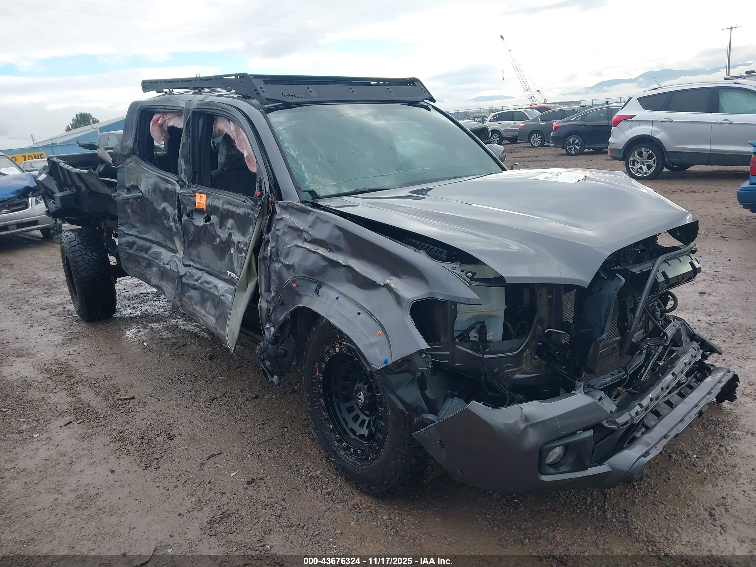 TOYOTA TACOMA image 6