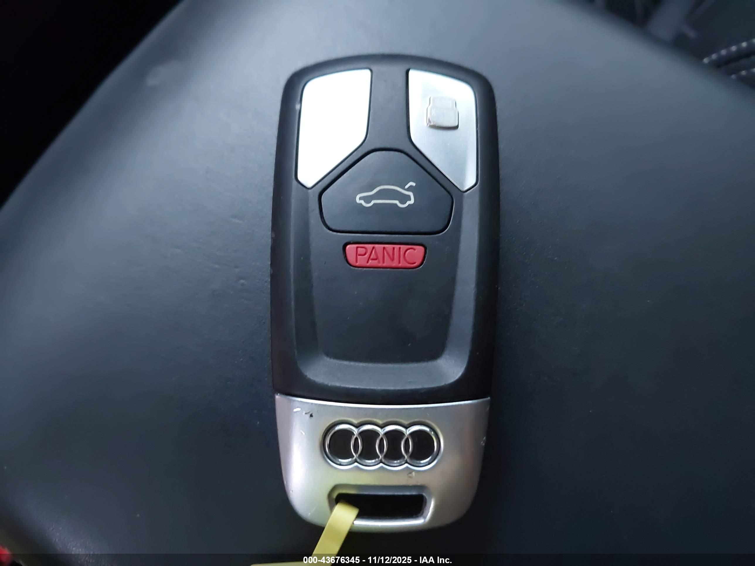 AUDI S5 image 11