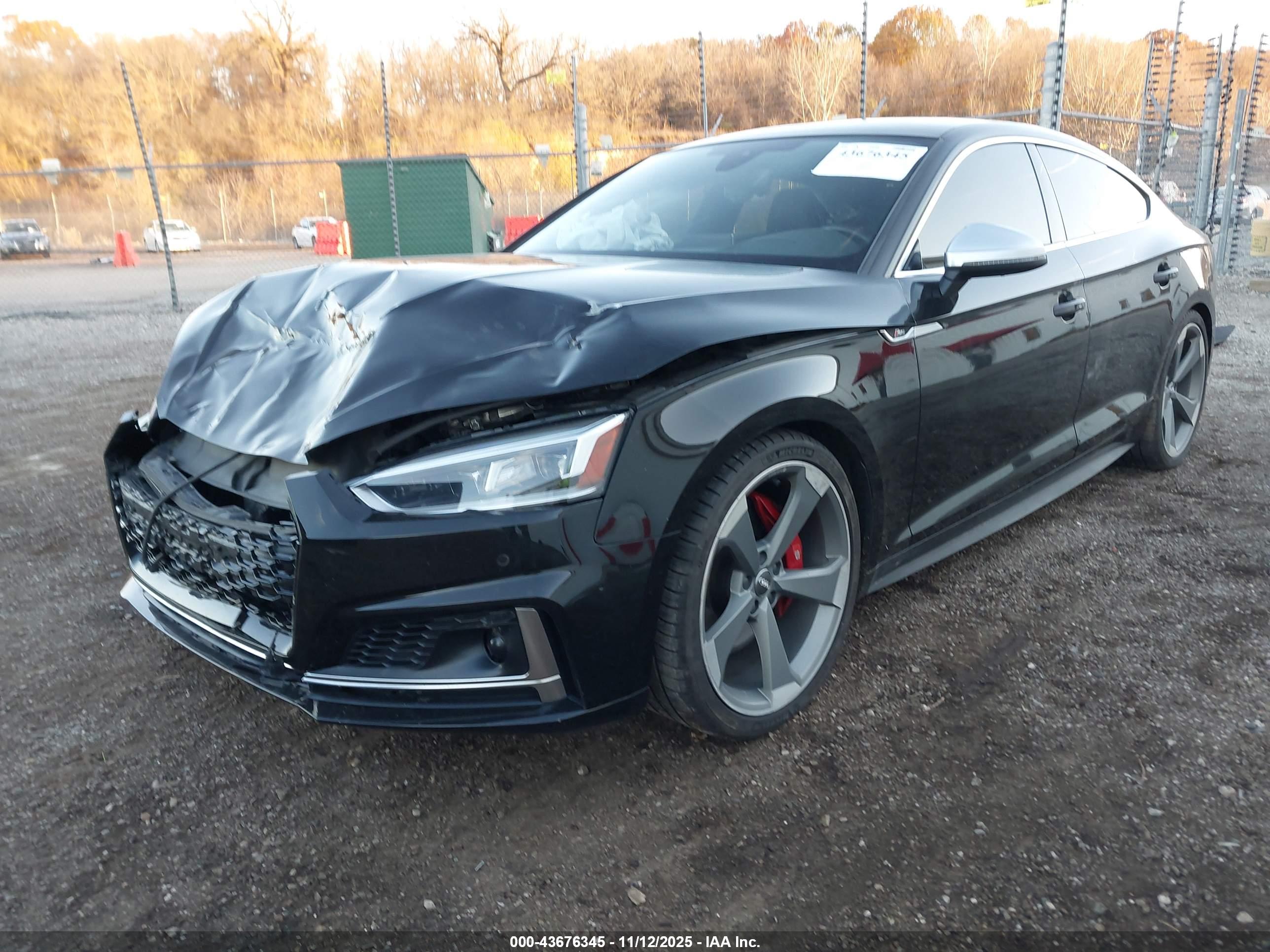 AUDI S5 image 2
