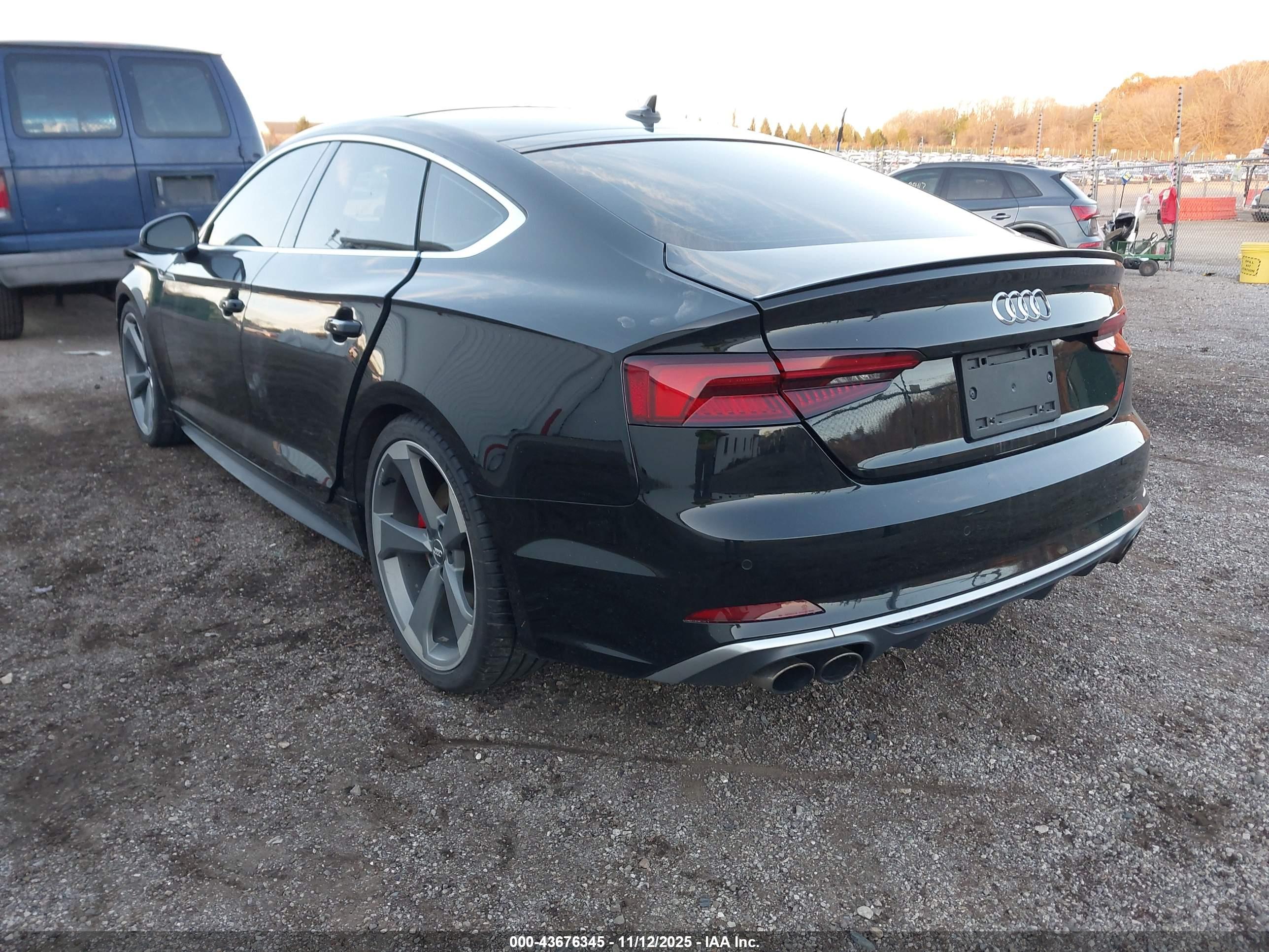 AUDI S5 image 3