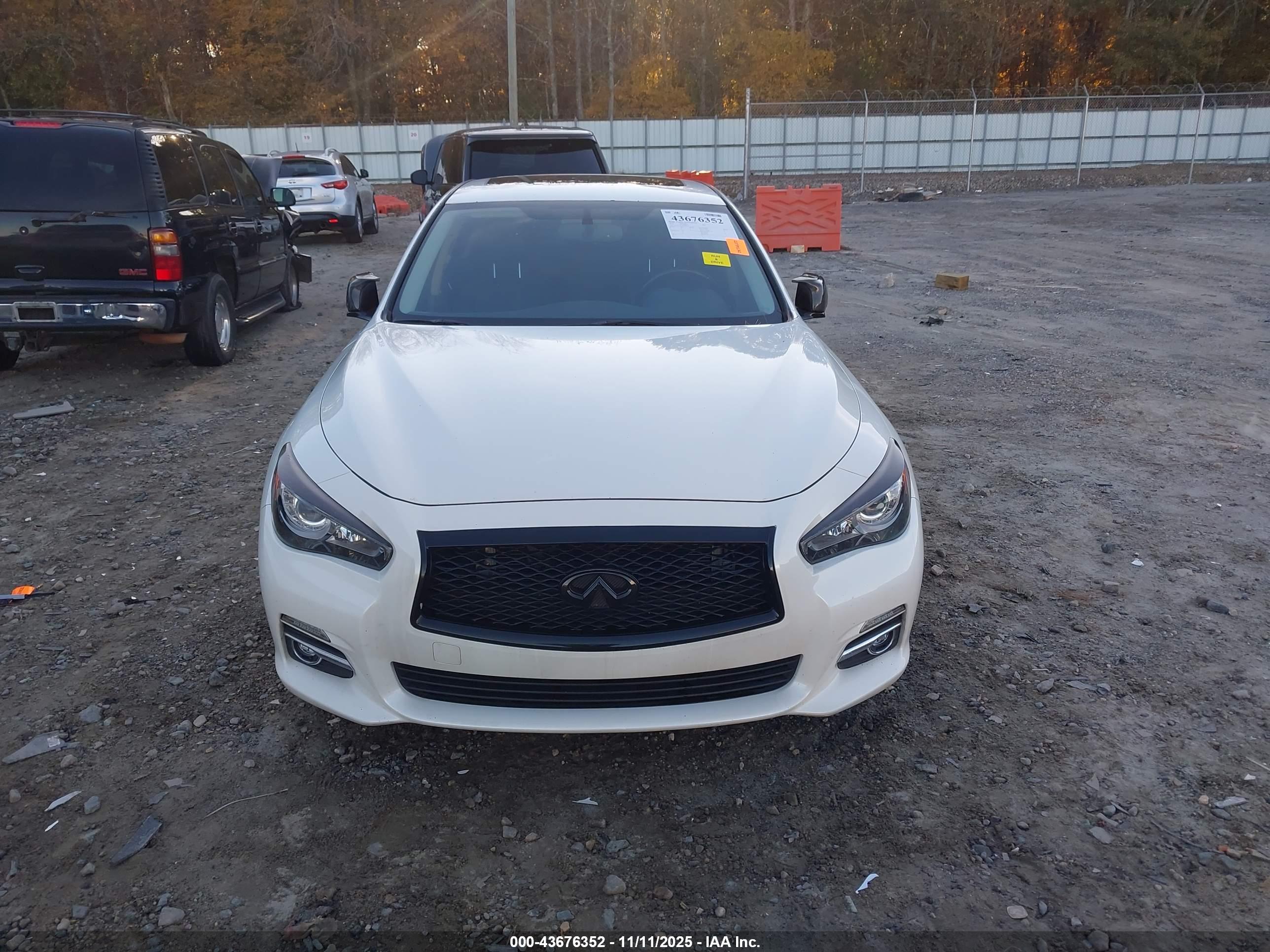 INFINITI Q50 image 6
