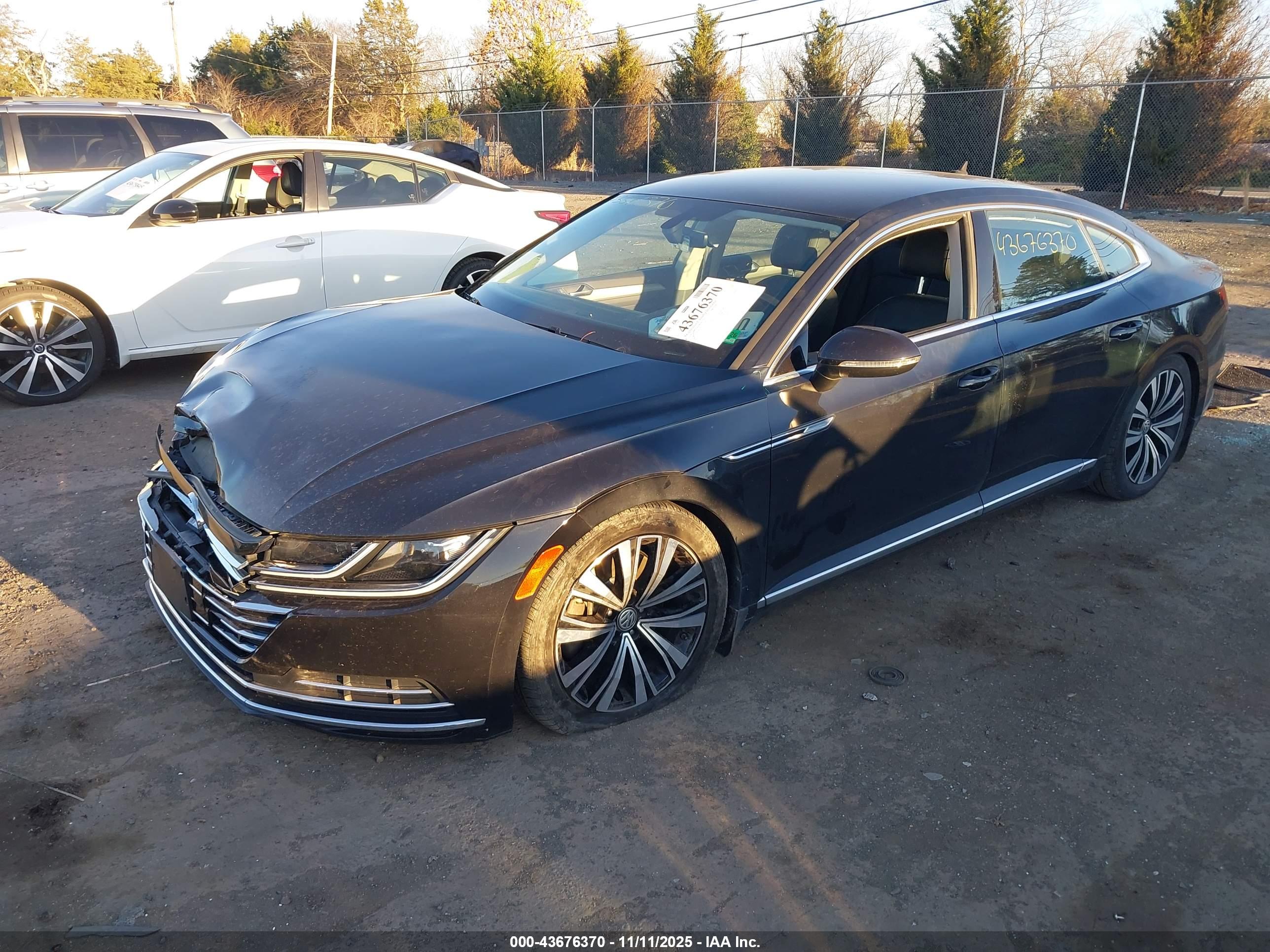 VOLKSWAGEN ARTEON image 2