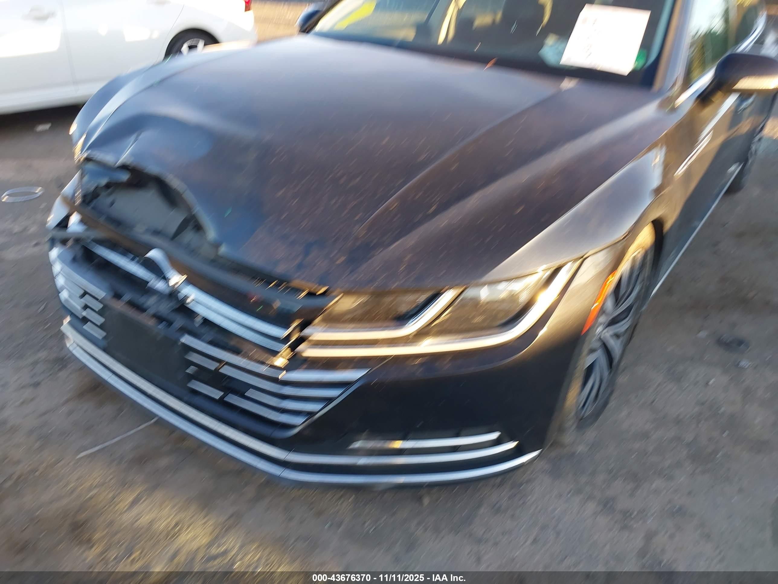 VOLKSWAGEN ARTEON image 6