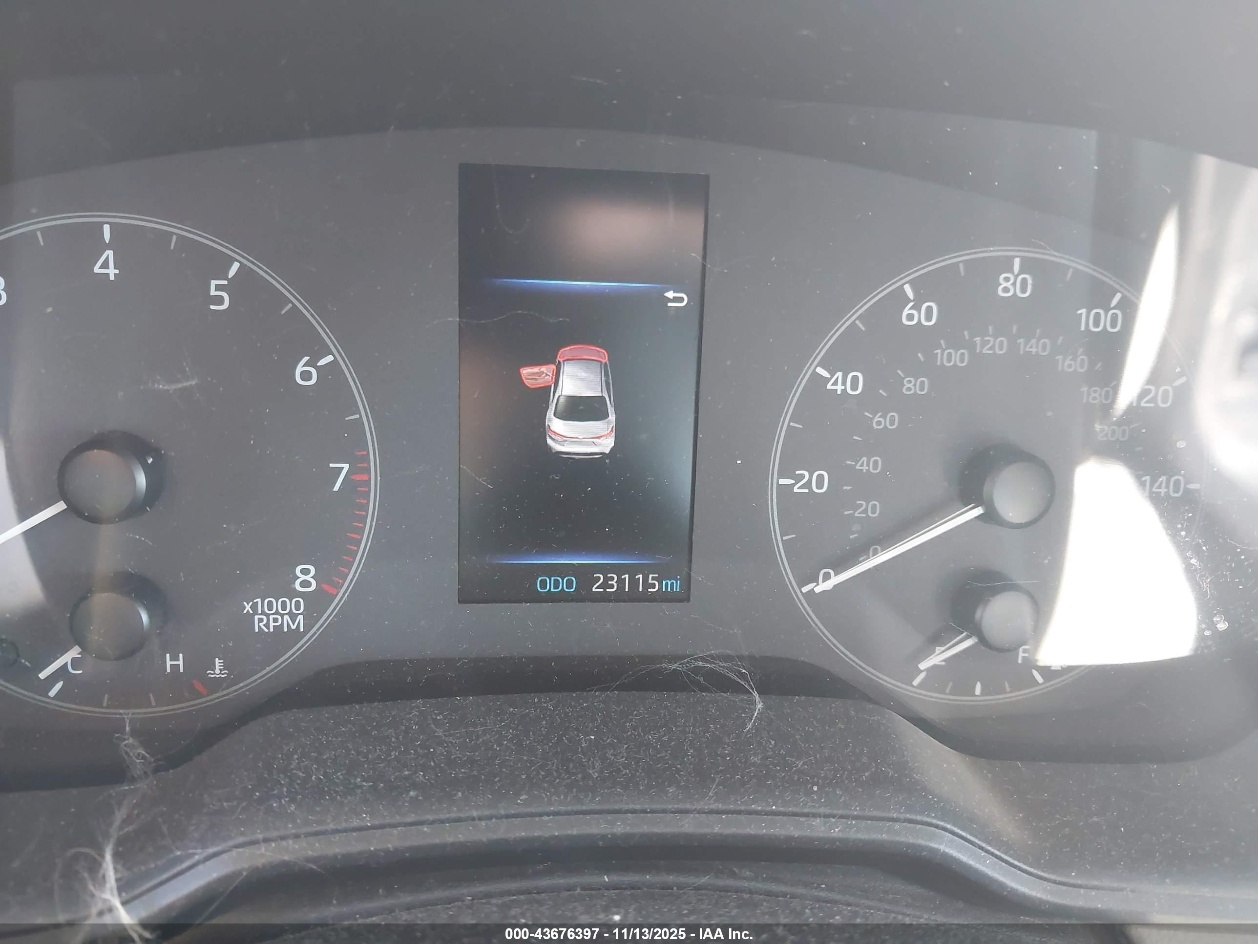 TOYOTA COROLLA image 7
