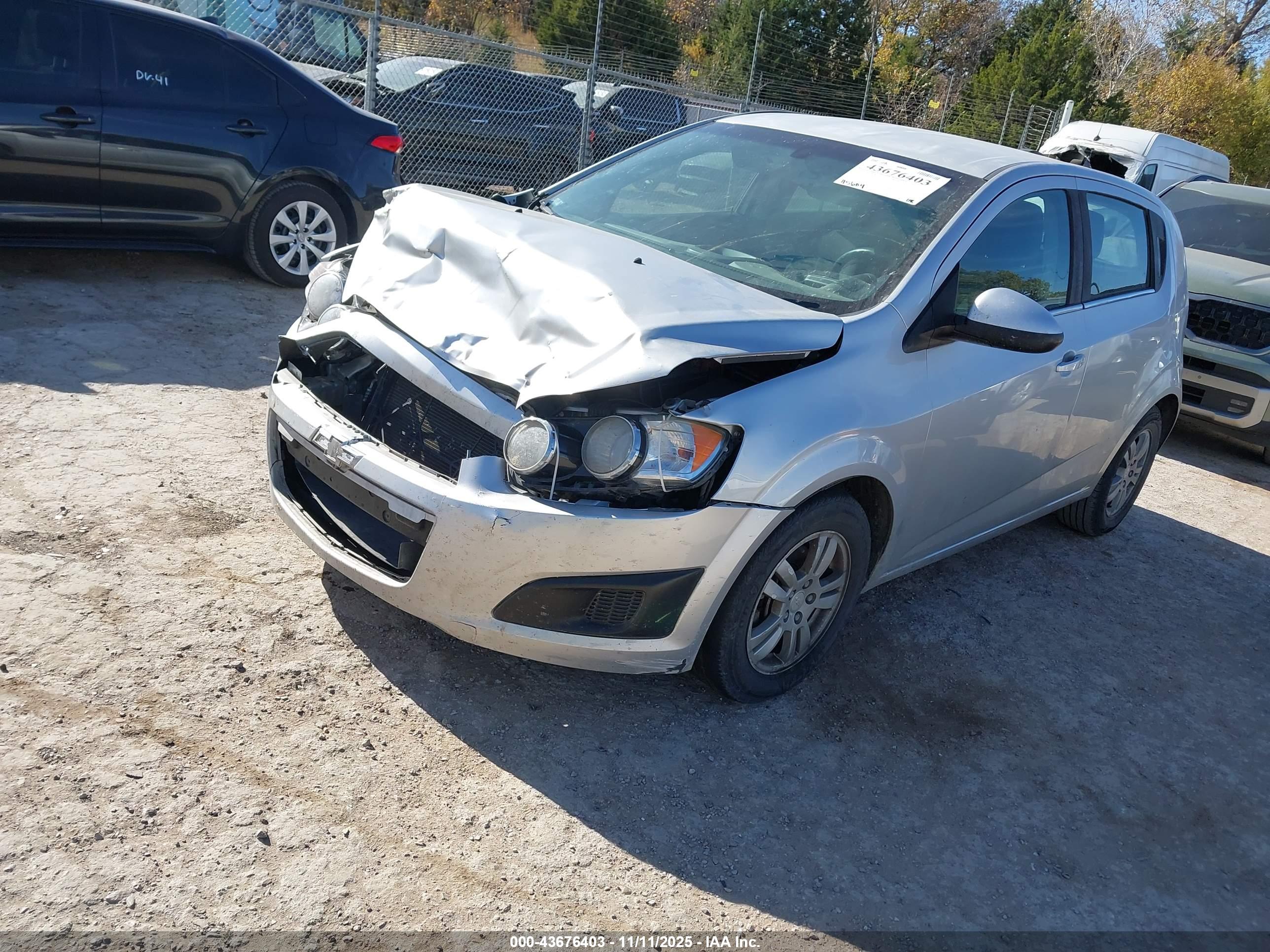 CHEVROLET SONIC image 2