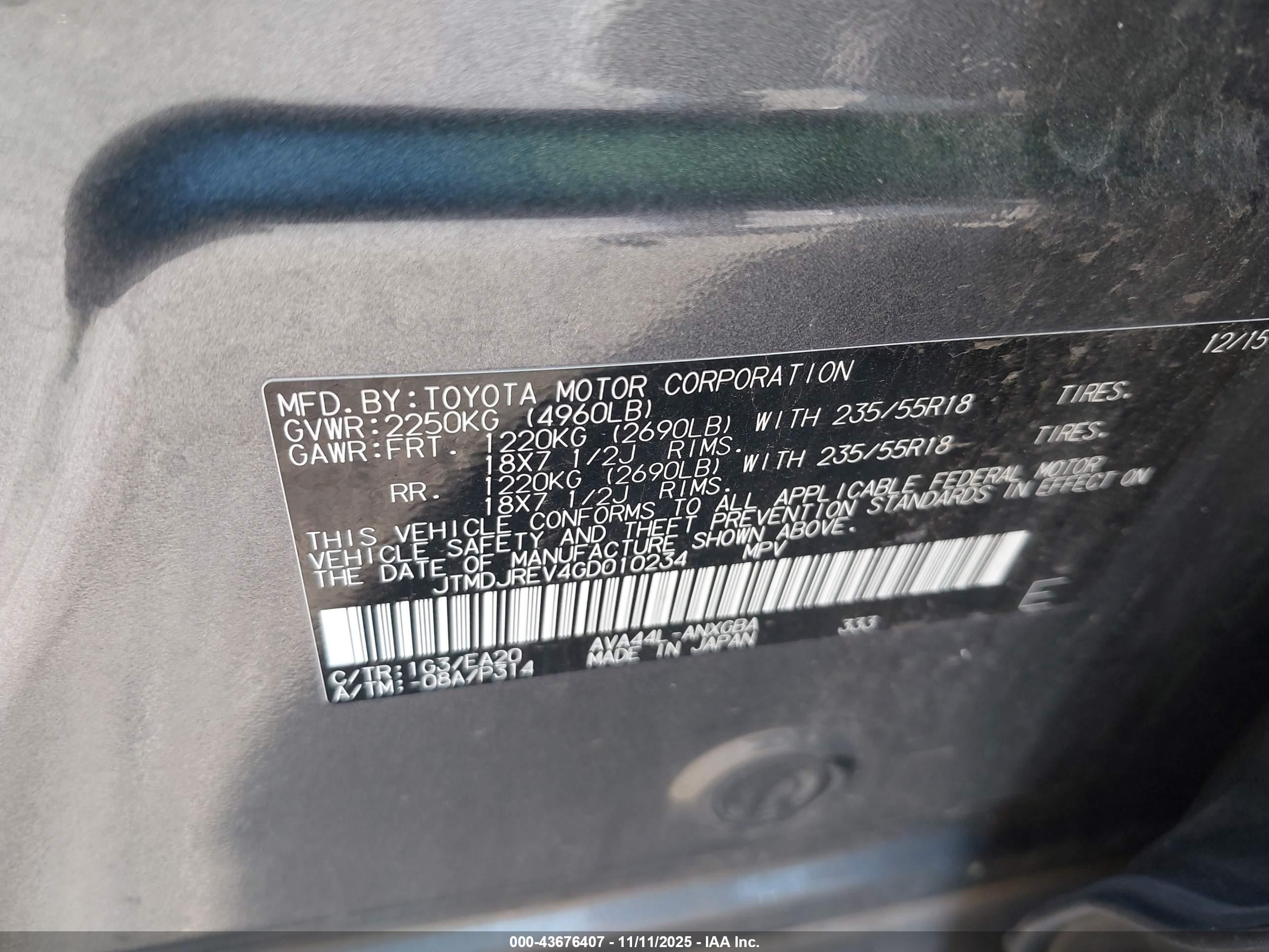 TOYOTA RAV4 image 9