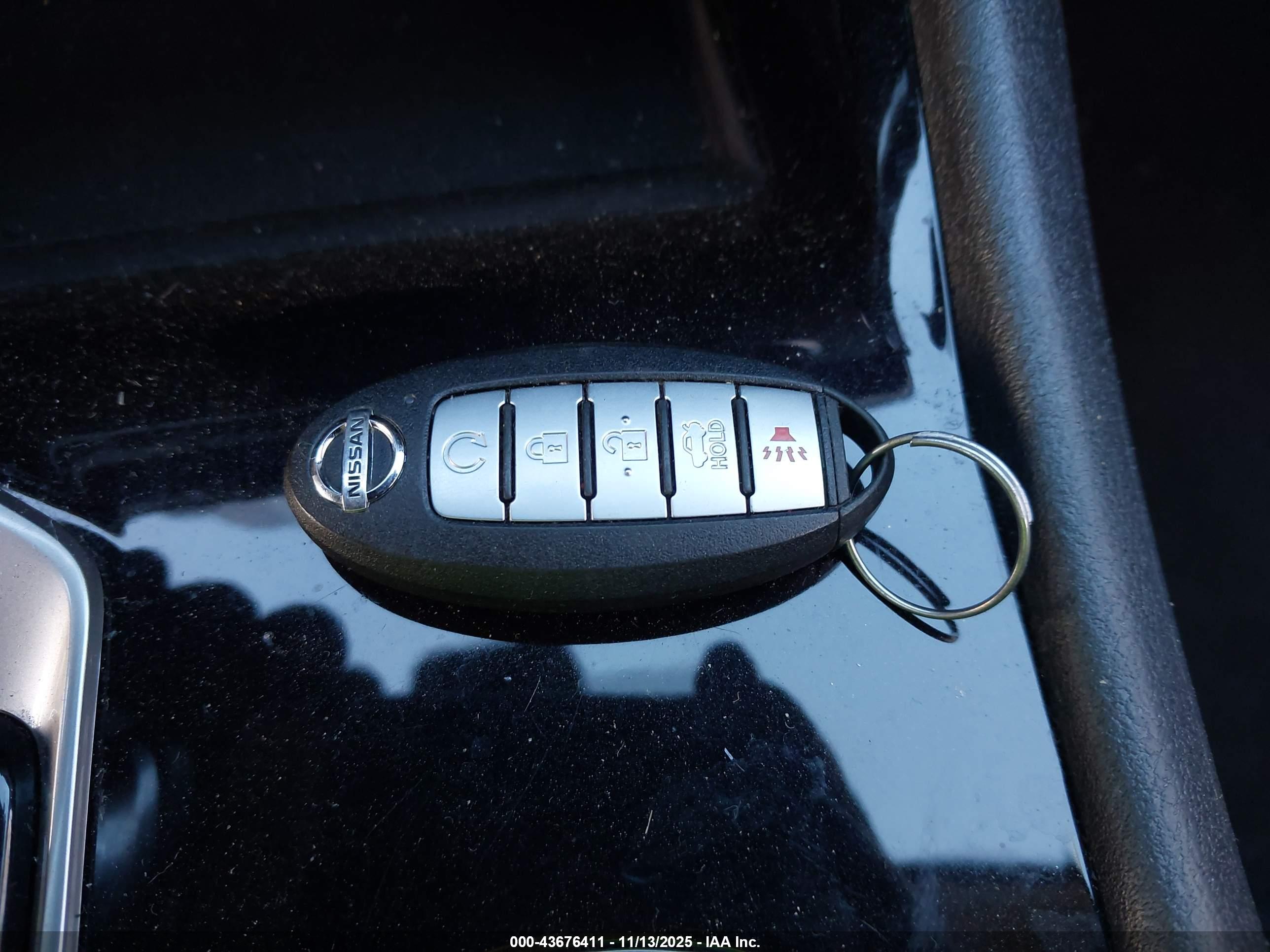 NISSAN ALTIMA image 11