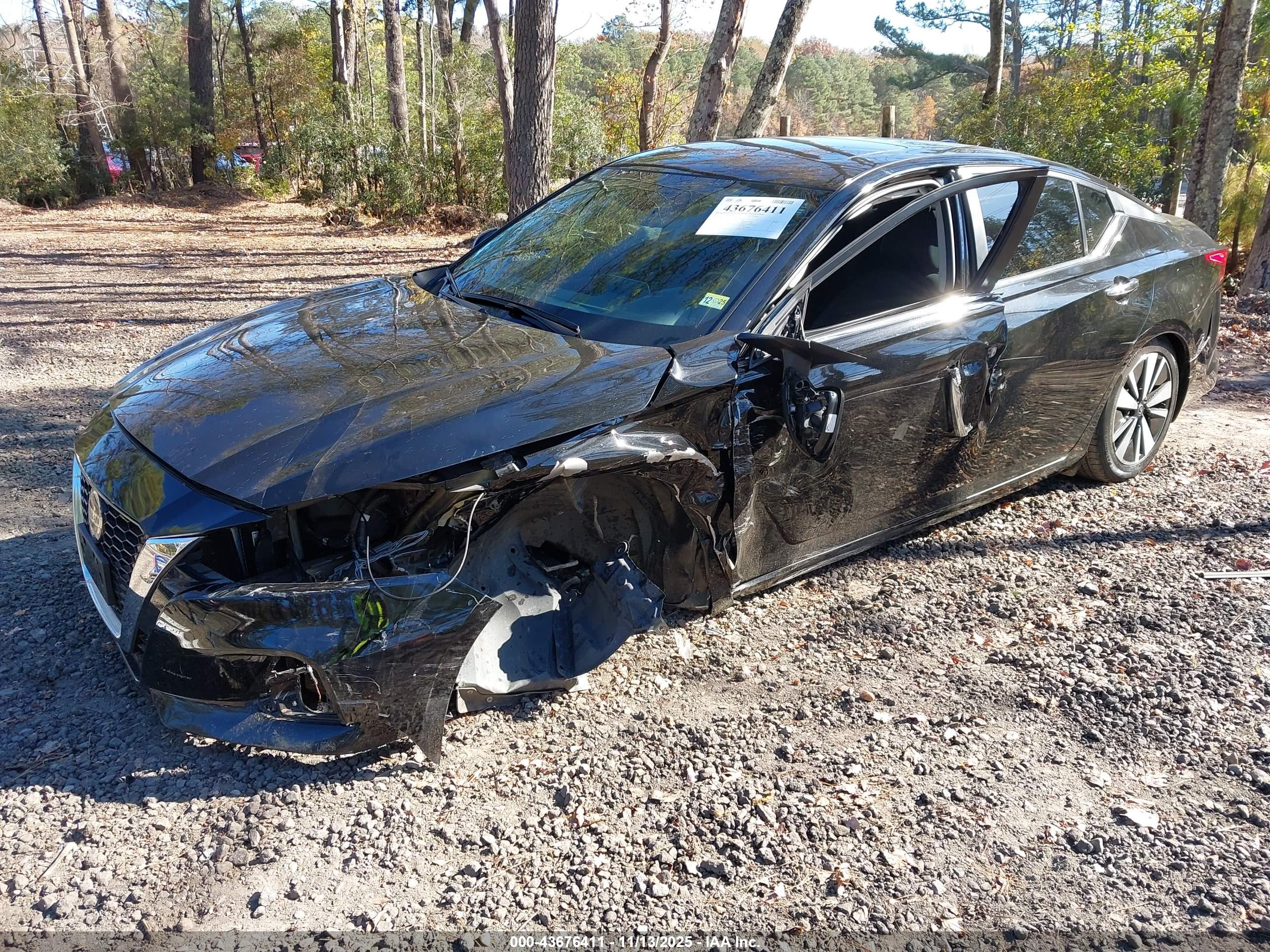NISSAN ALTIMA image 2