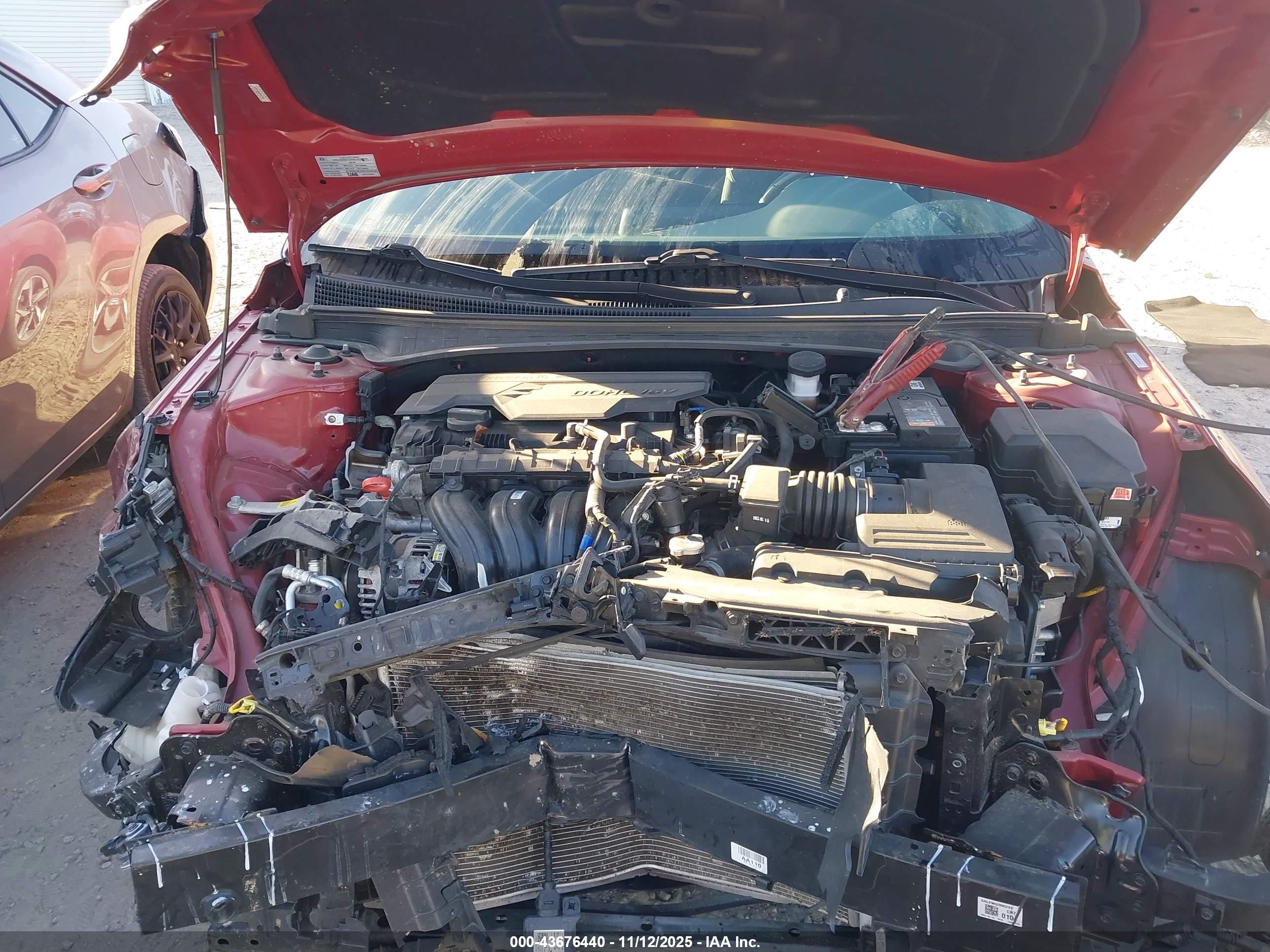 HYUNDAI ELANTRA image 10