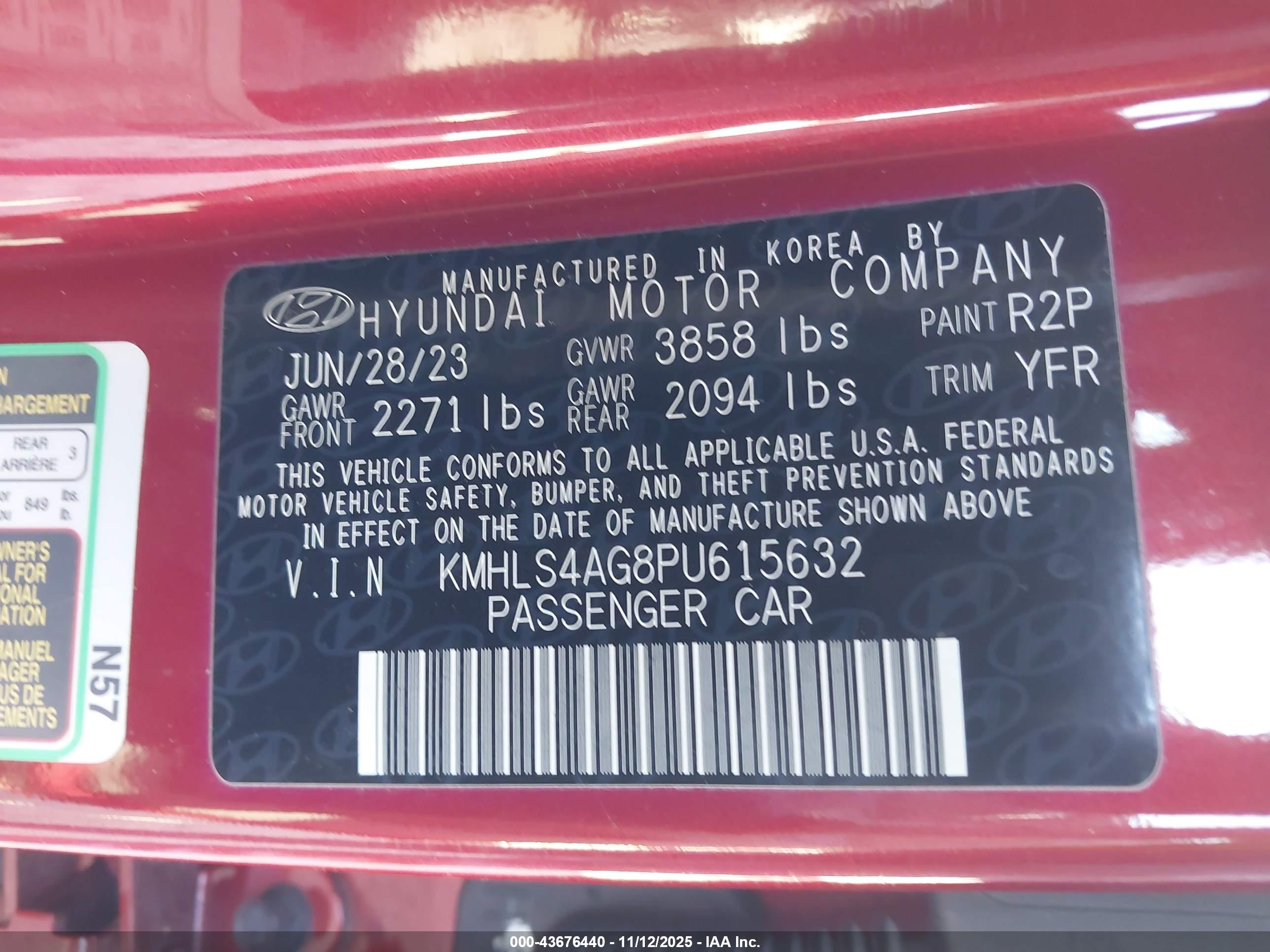 HYUNDAI ELANTRA image 9