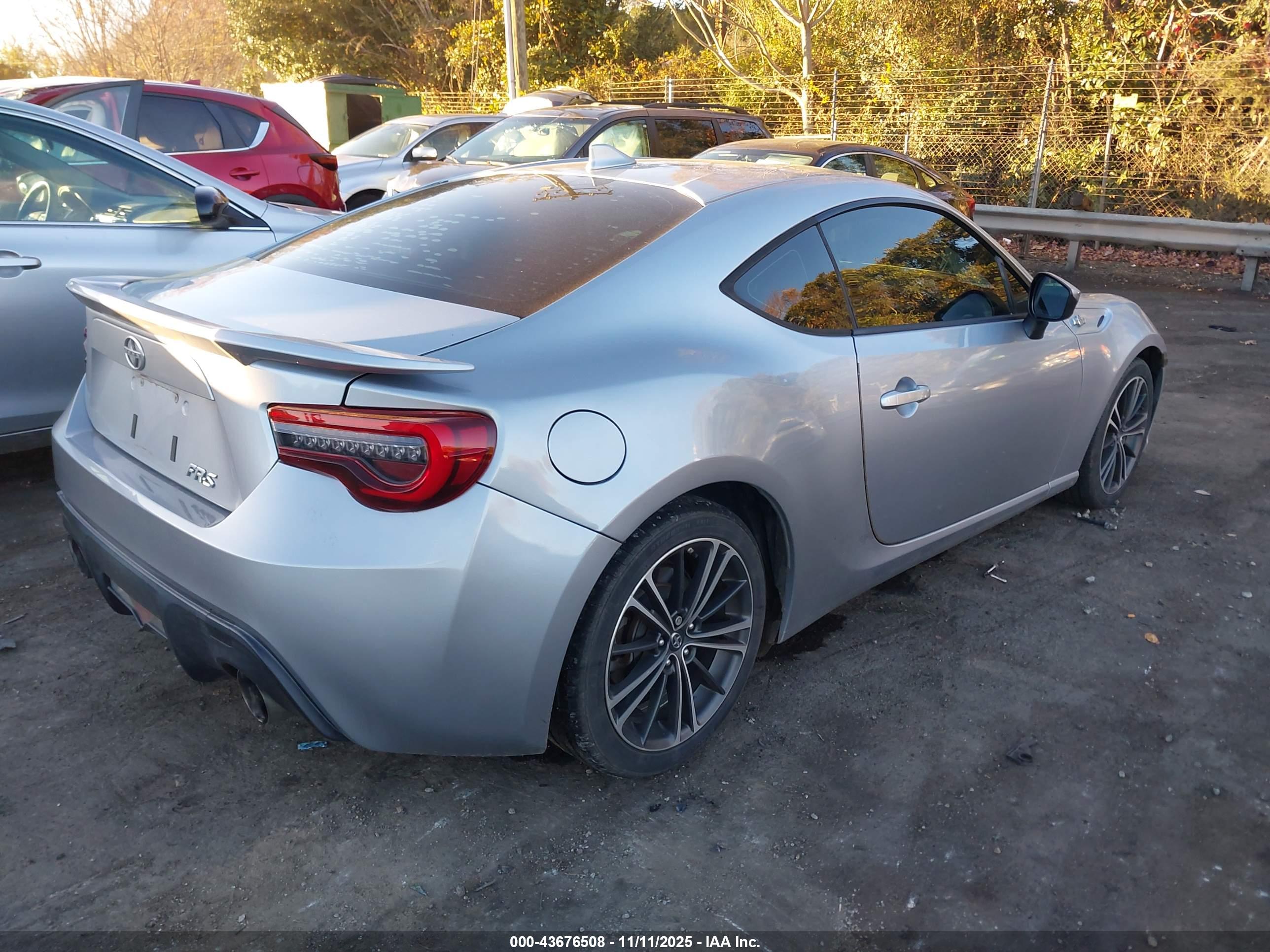 SCION FR-S image 4