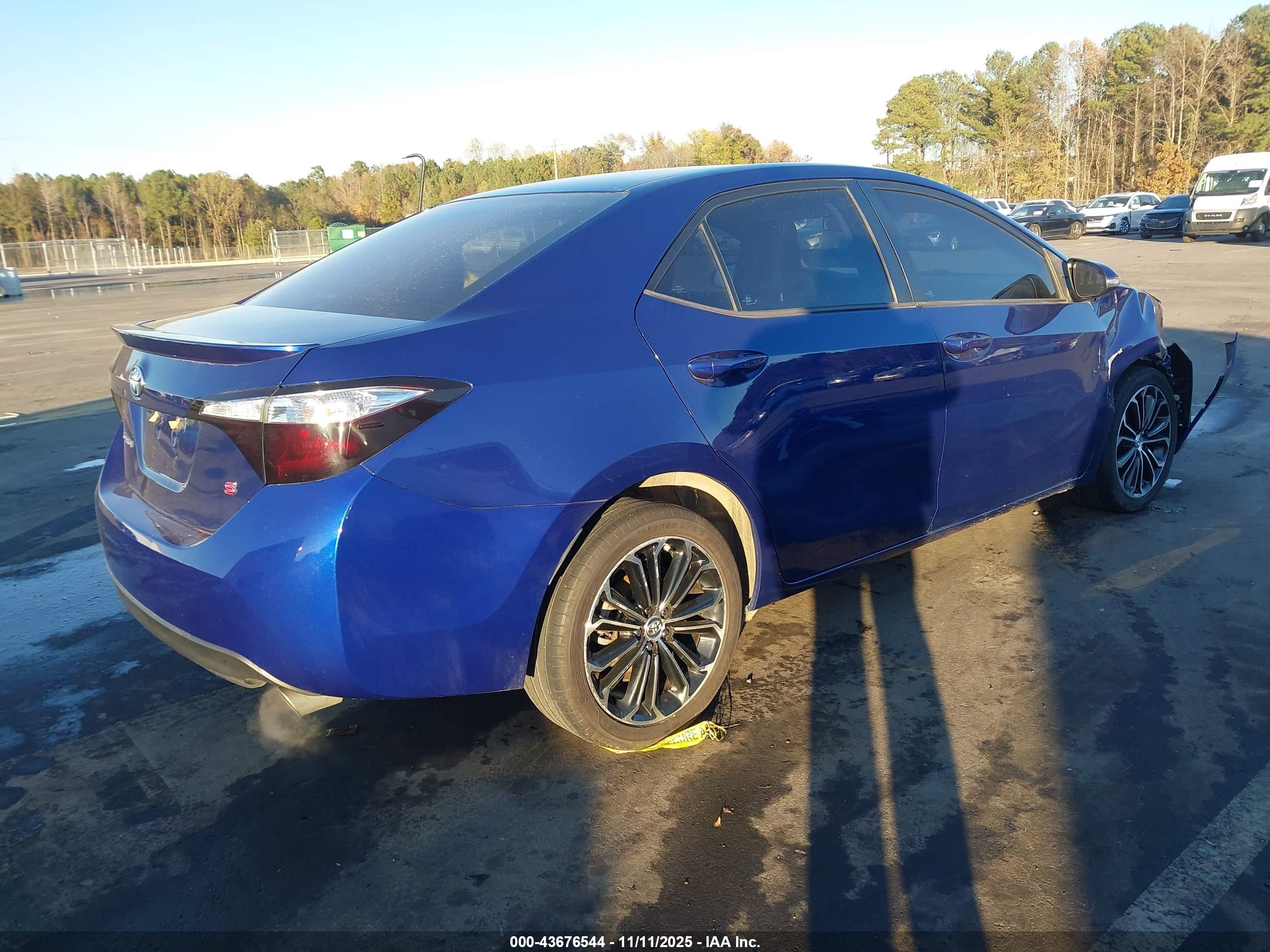 TOYOTA COROLLA image 4