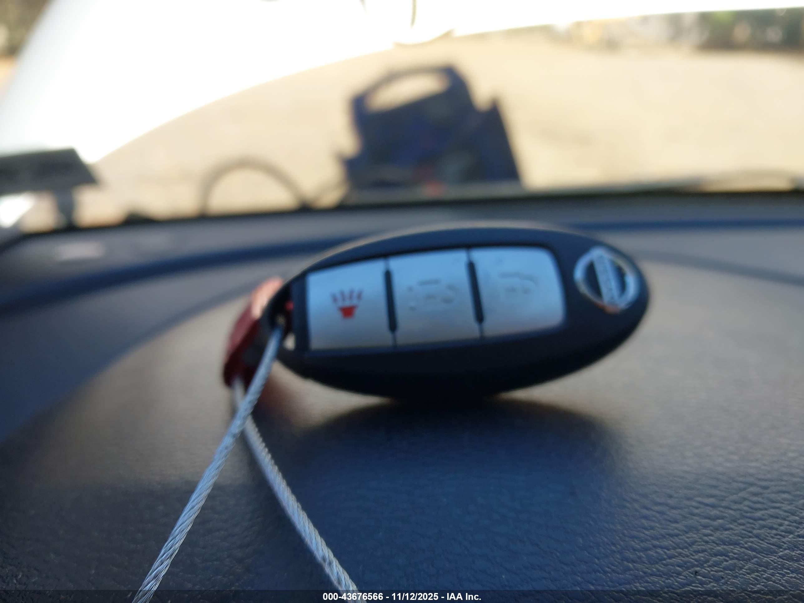 NISSAN KICKS image 11